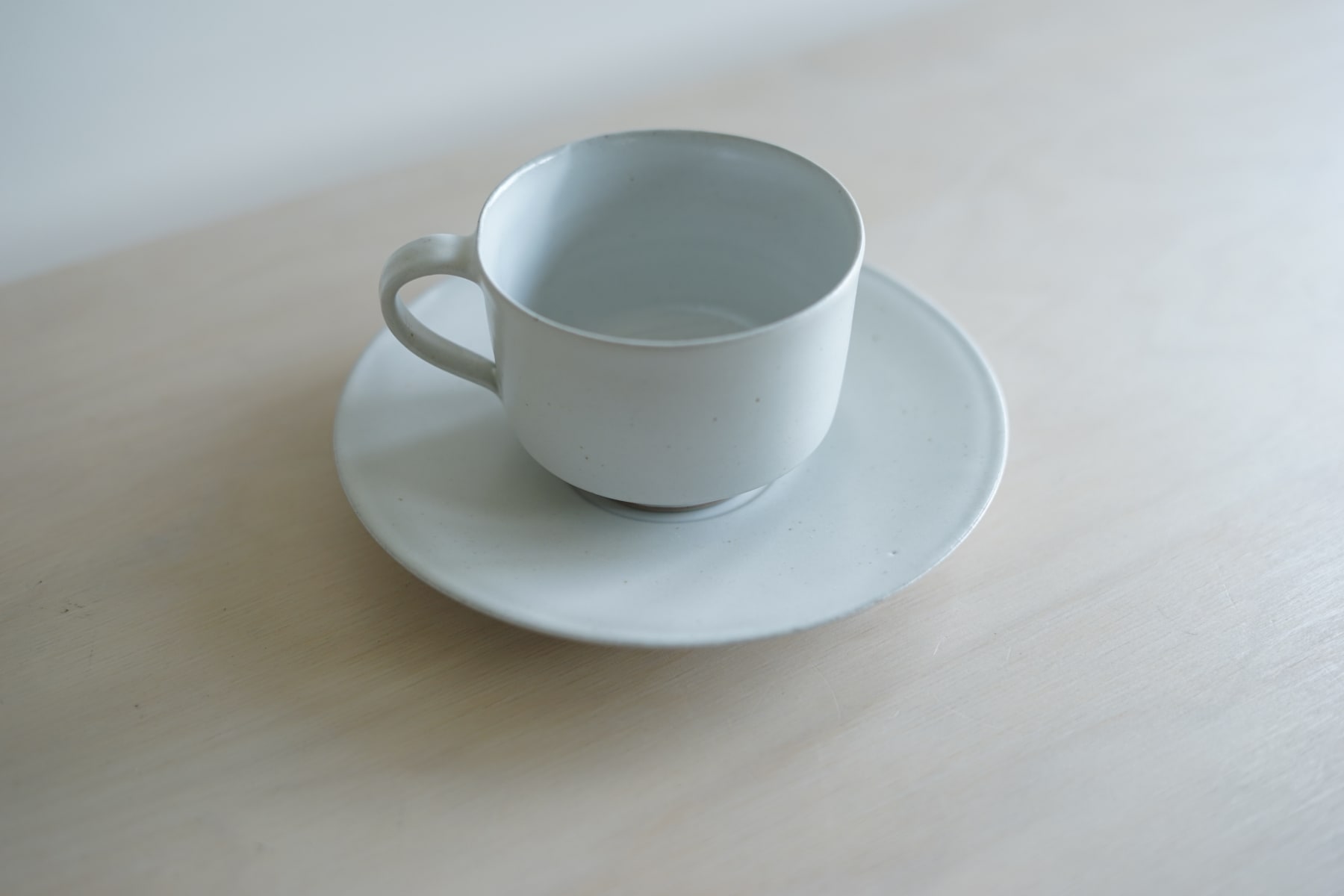 Rupert Spira, White Cup and Saucer