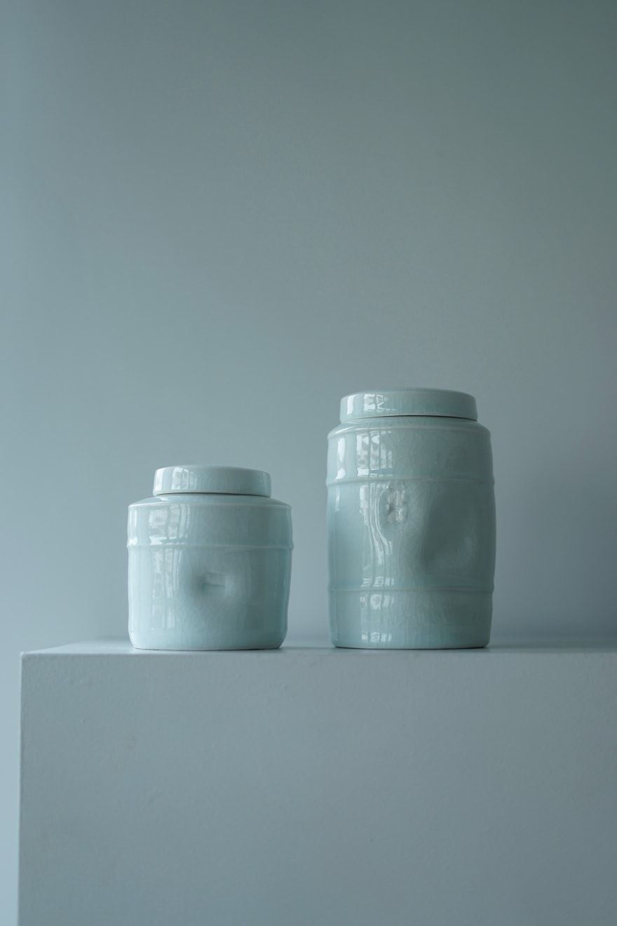 Edmund de Waal, Lidded Canister Jar, c. 1990s