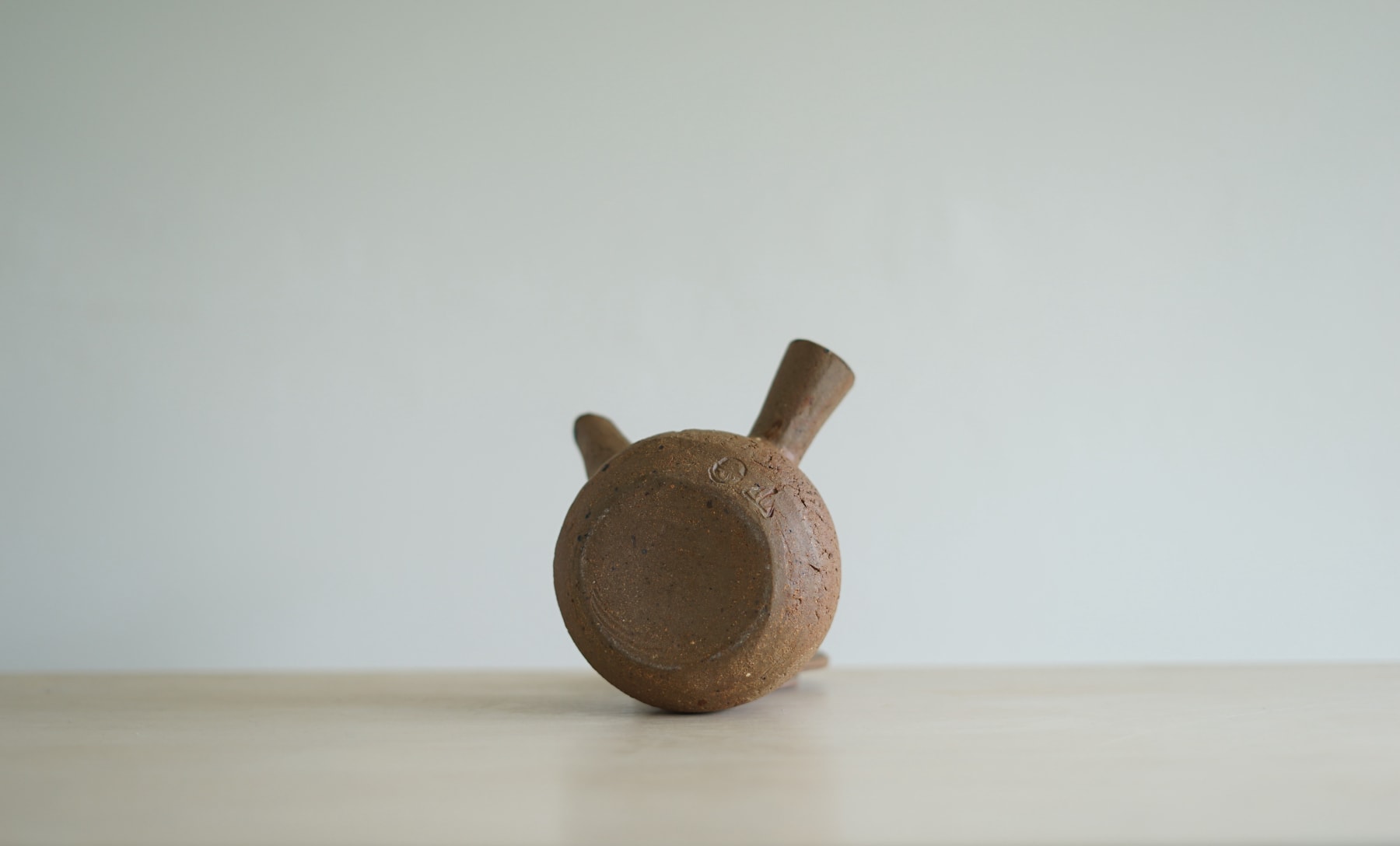 Janet Leach, Teapot with side handle