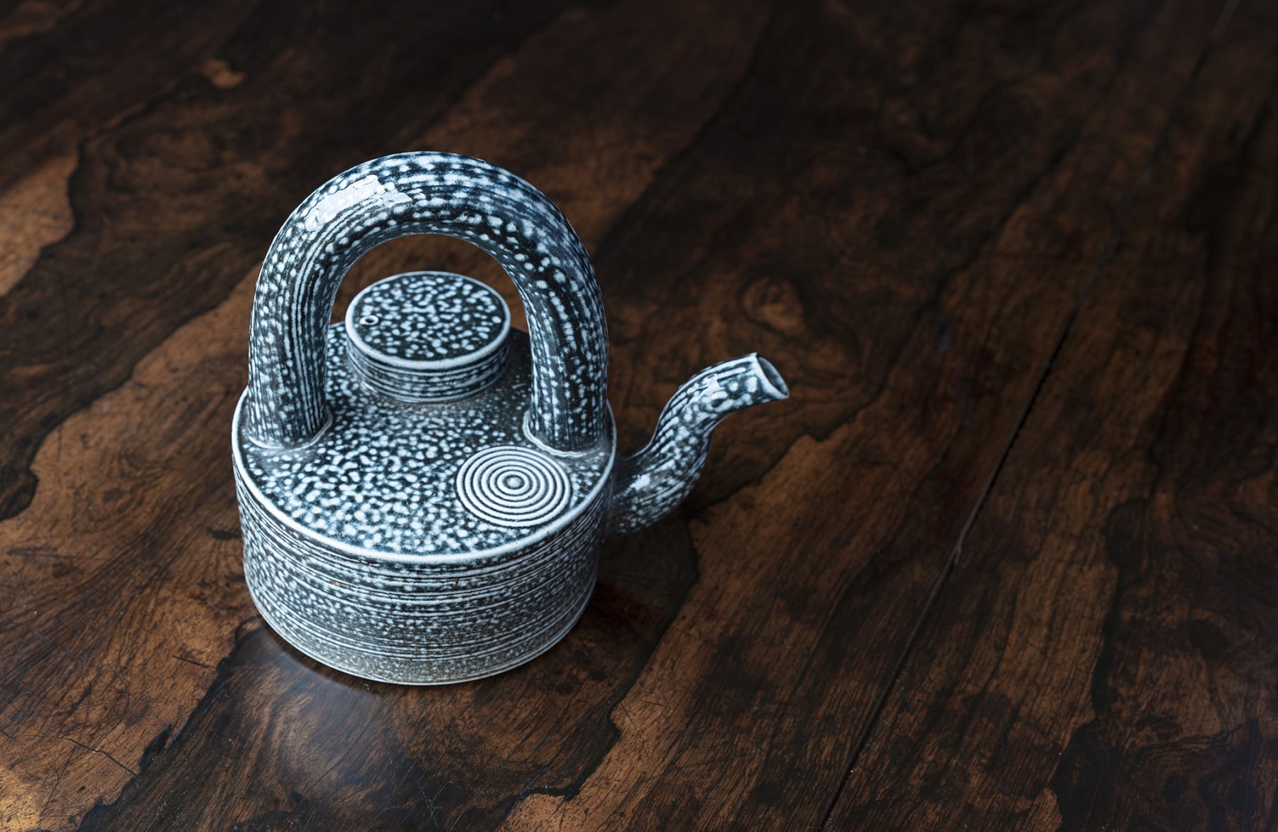 Walter Keeler, Salt Glaze Teapot, 2017