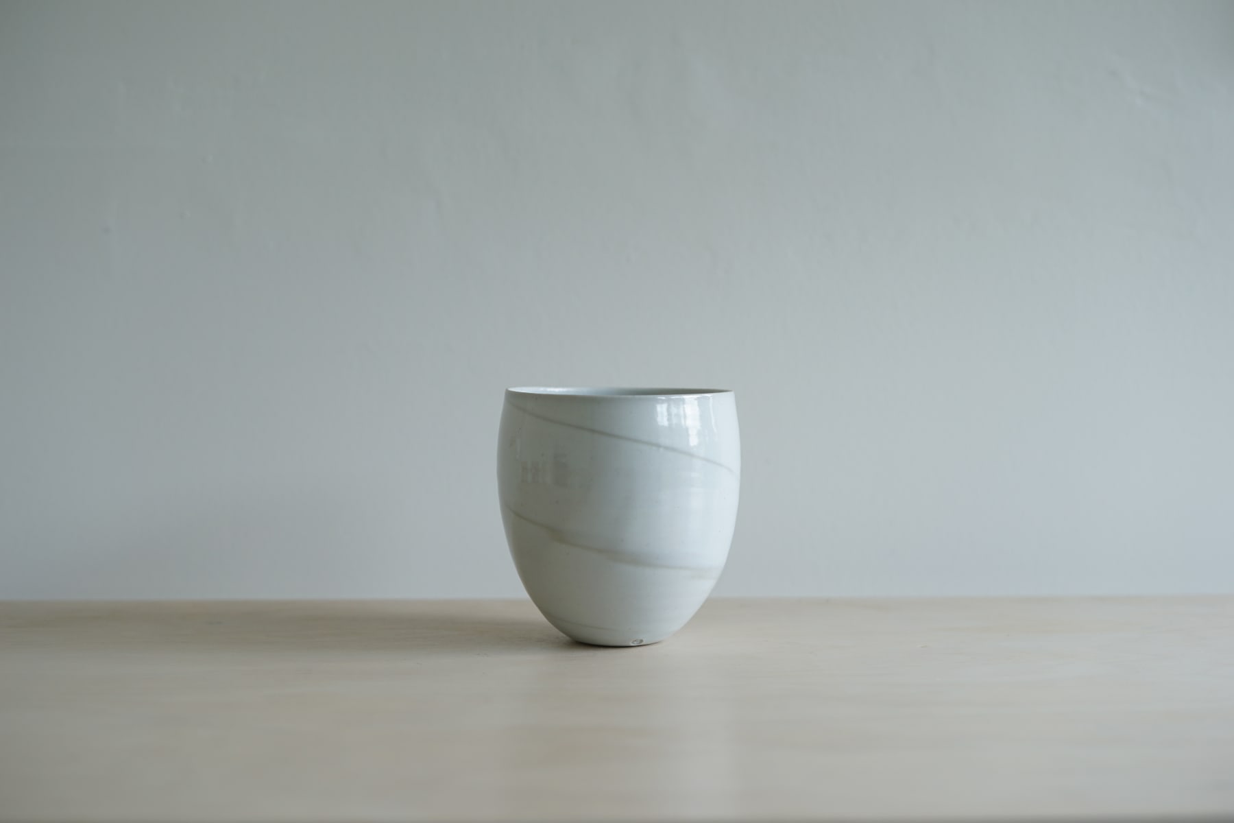 Joanna Constantinidis, Vase
