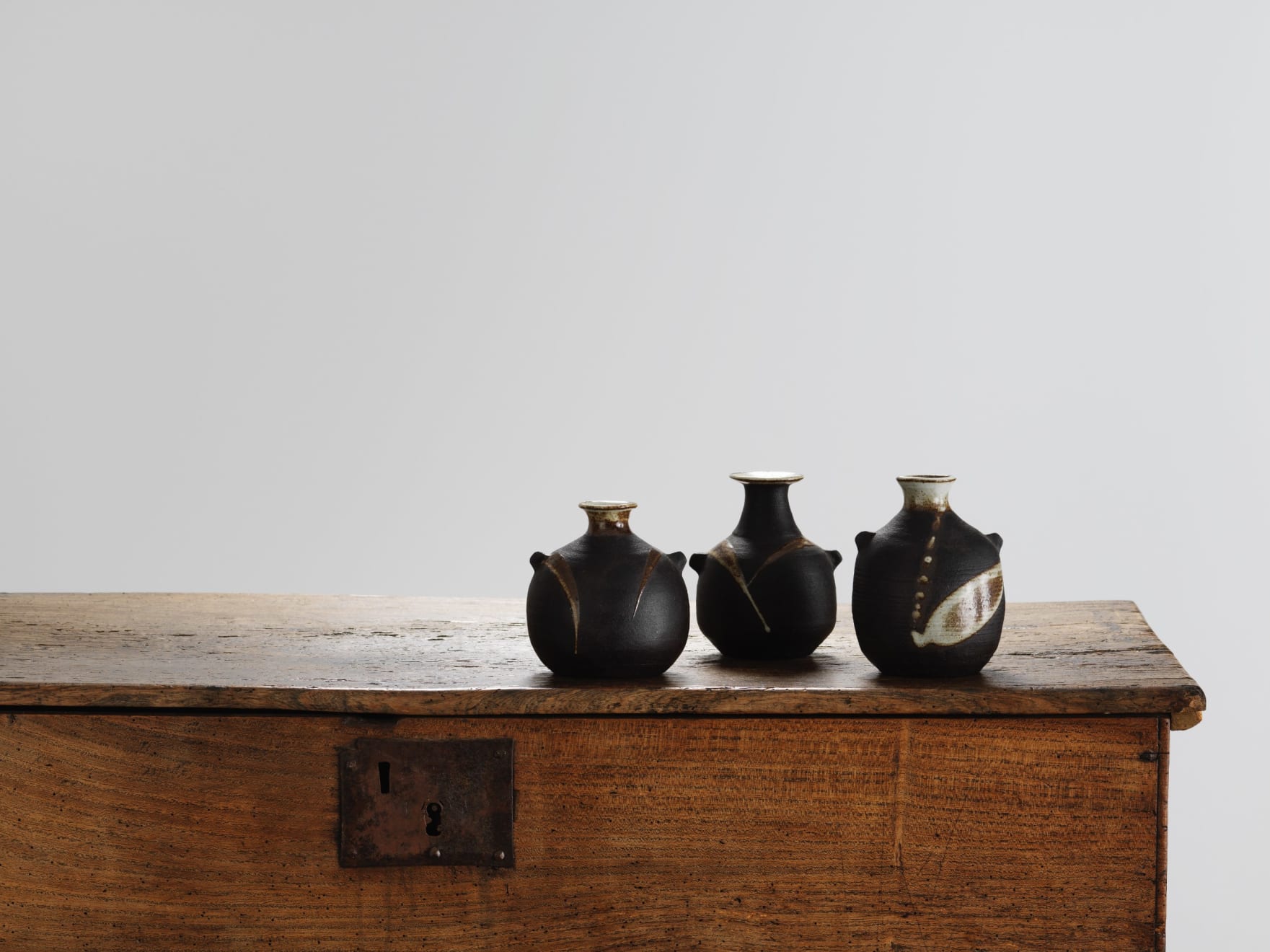 Janet Leach, three small vases