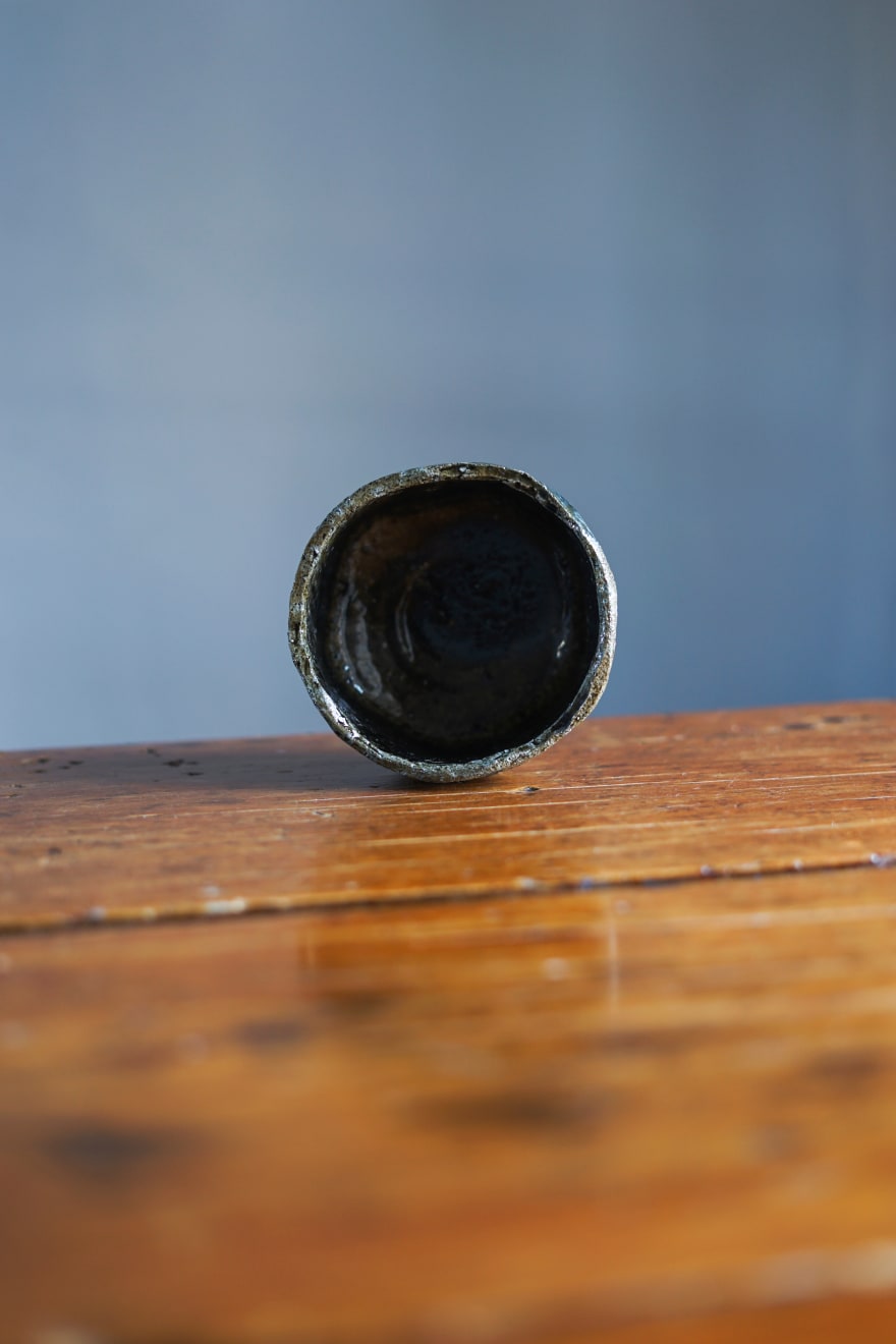 Isezaki Jun, Black Bizen Chawan