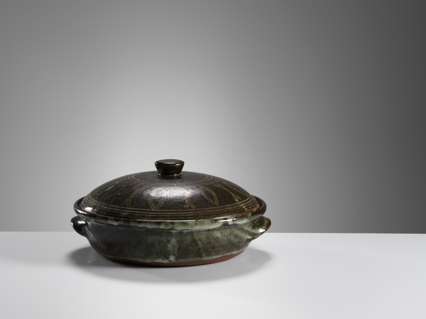 Ladi Kwali, Large Lidded Pot