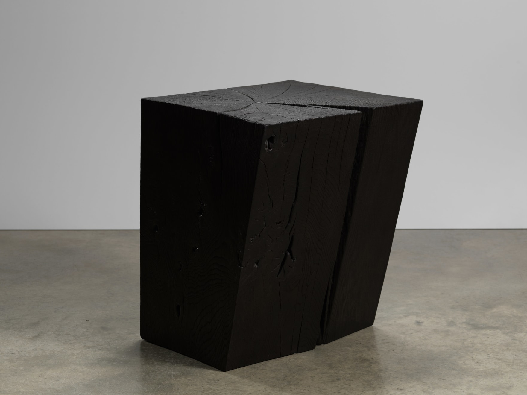 Jim Partridge and Liz Walmsley, Wedge block table lightening flash, 2023