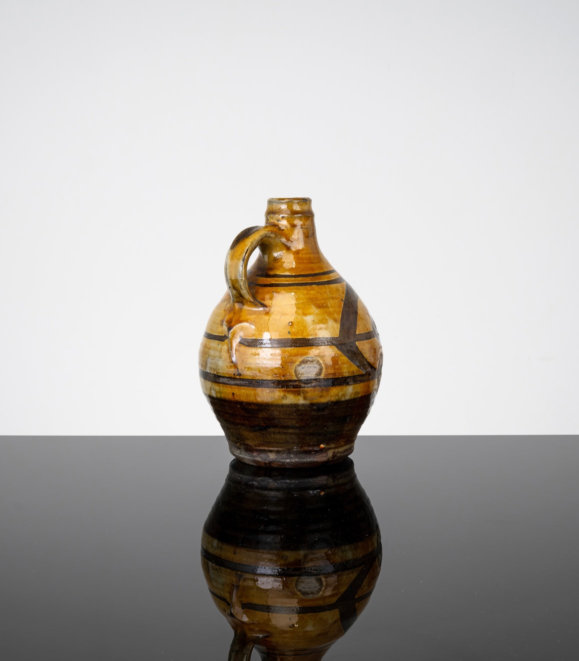 Michael Cardew, Flagon