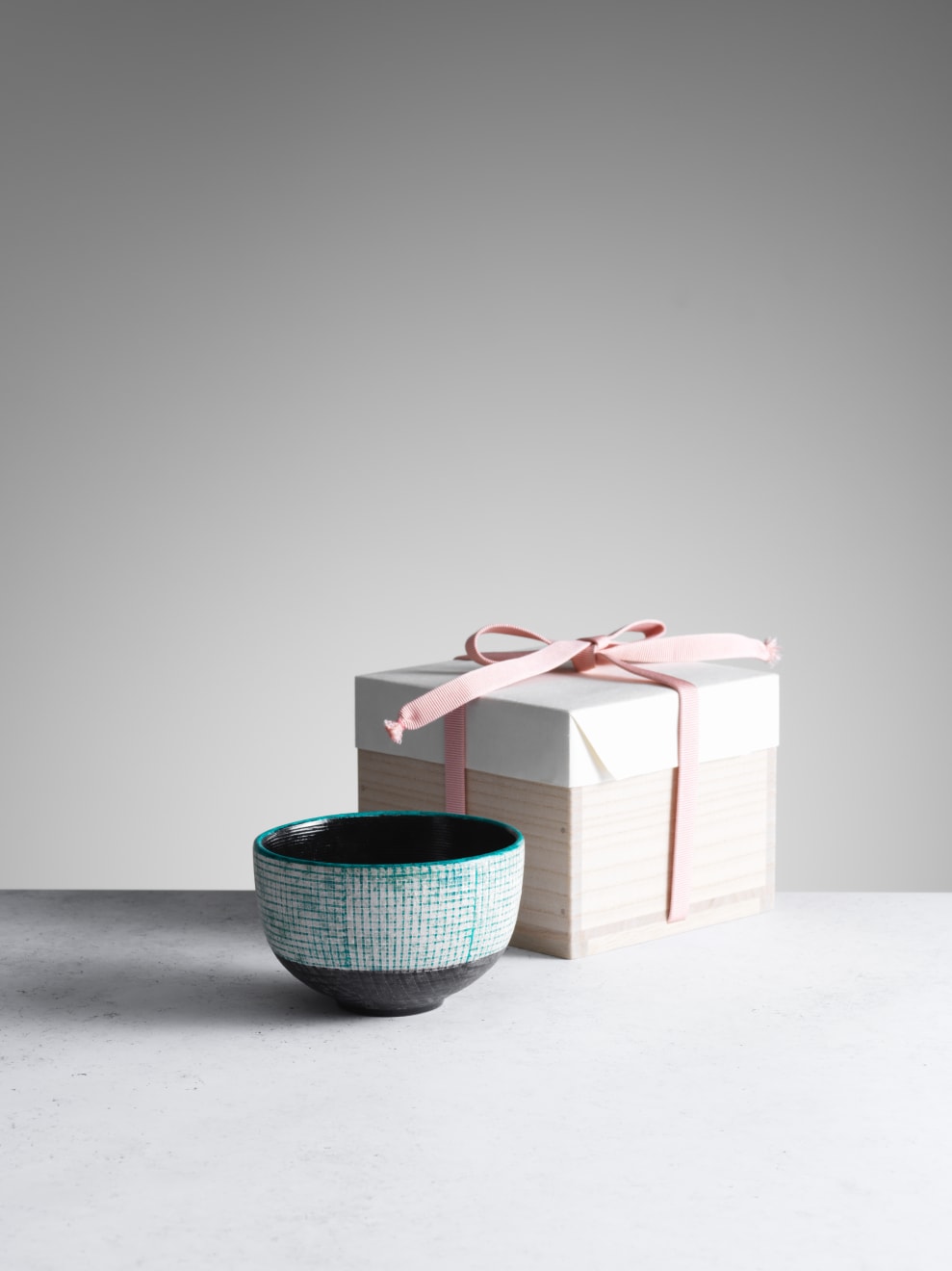 Maeda Masahiro, Coloured tea bowl