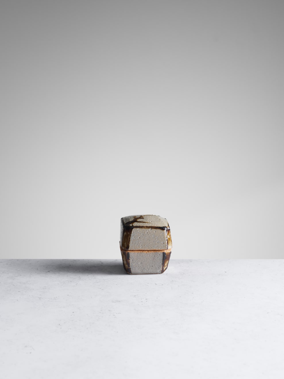 Shoji Hamada, Lidded box, c1950