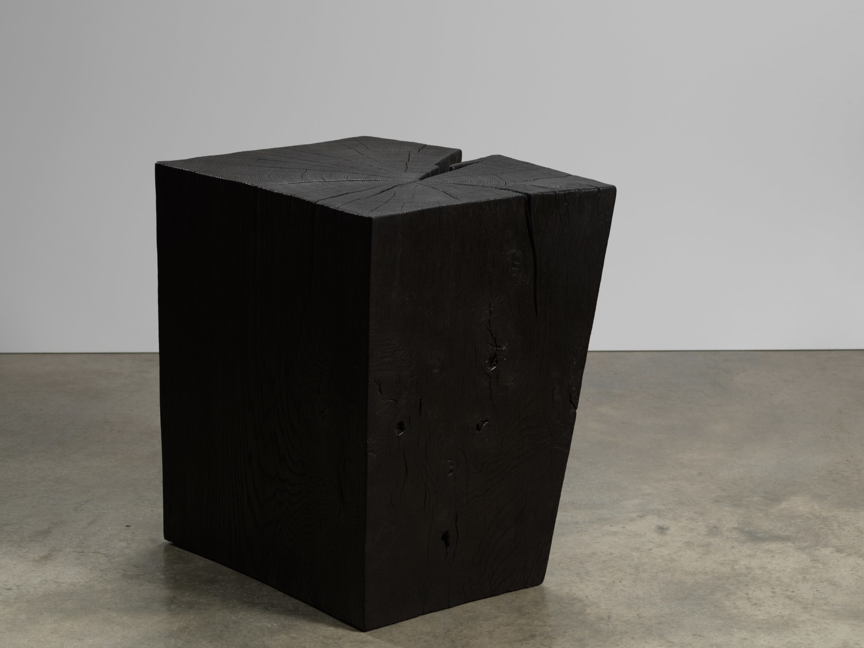 Jim Partridge and Liz Walmsley, Wedge block table lightening flash, 2023