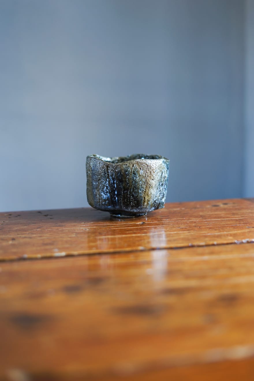 Isezaki Jun, Black Bizen Chawan