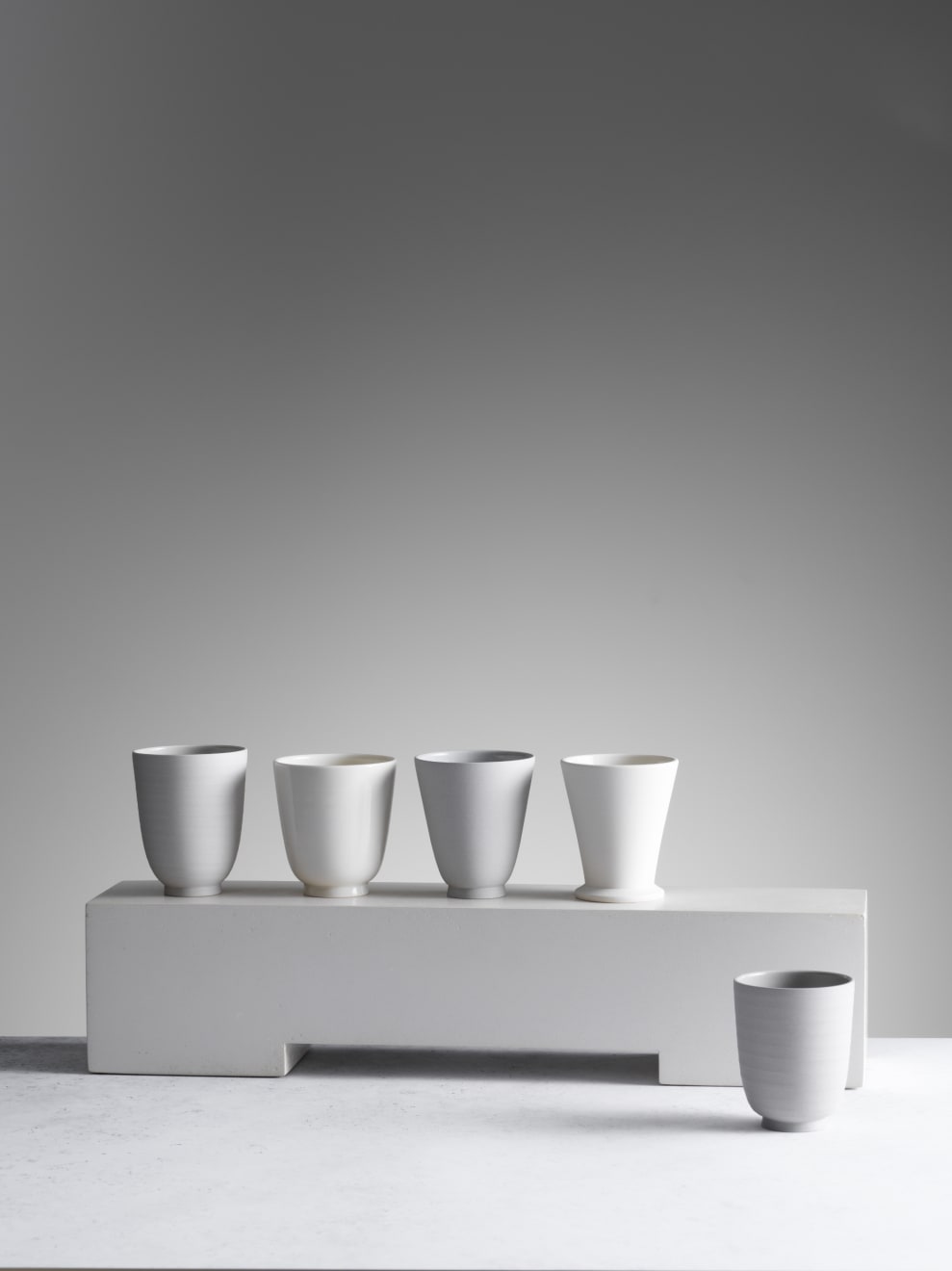 Julian Stair, Five Cups on a Ground