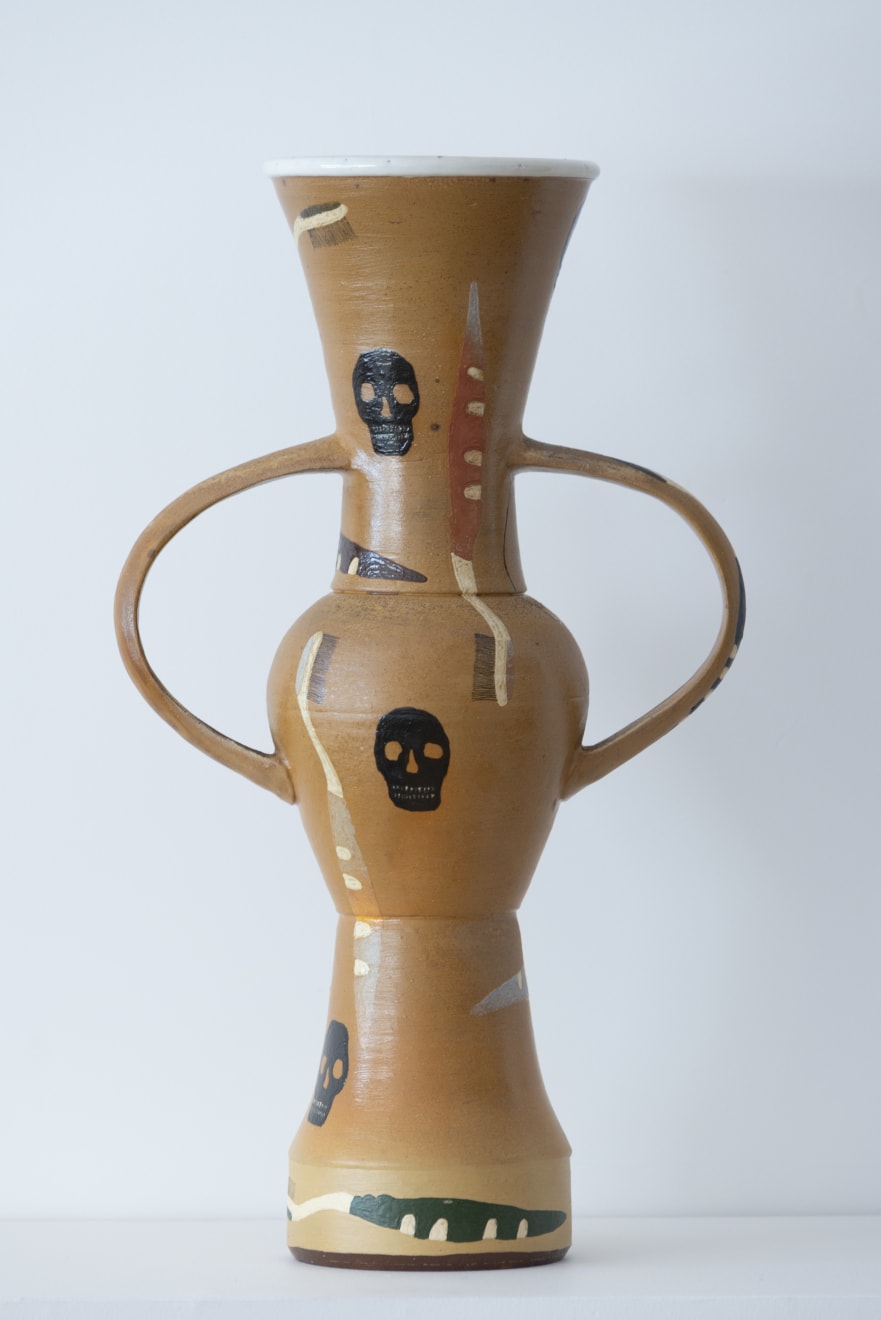 Paul Maseyk, Seven toothbrushes, seven skulls and severed legs, 2016