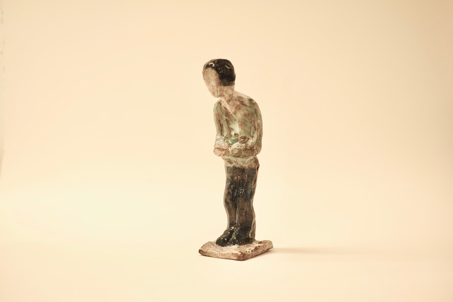 Gavin Chai, Standing man, 2024