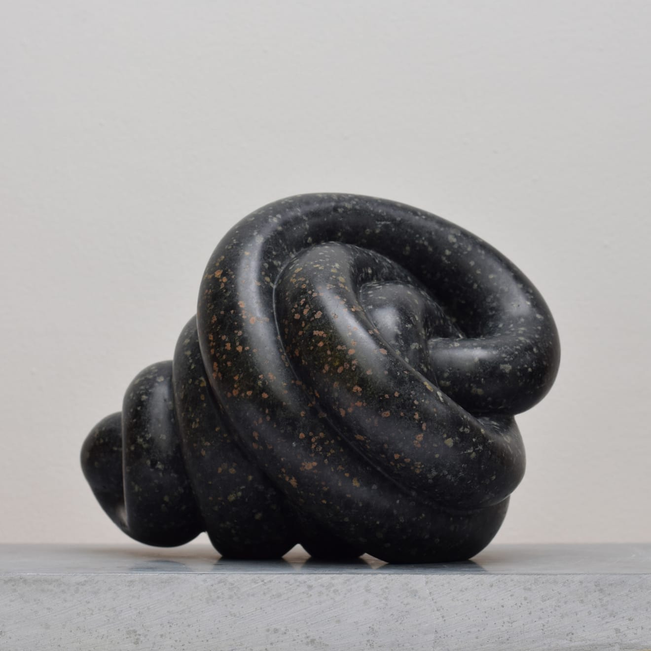 Ben Russell, Polyphant entanglement, 2024