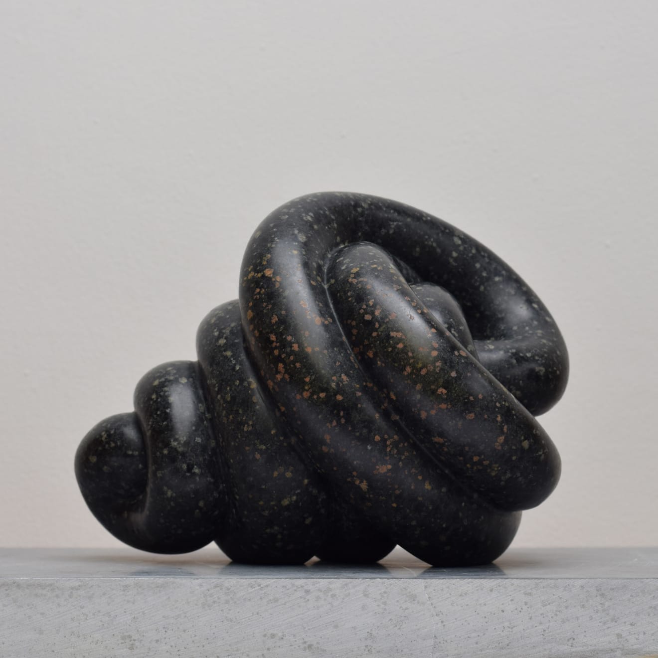 Ben Russell, Polyphant entanglement, 2024