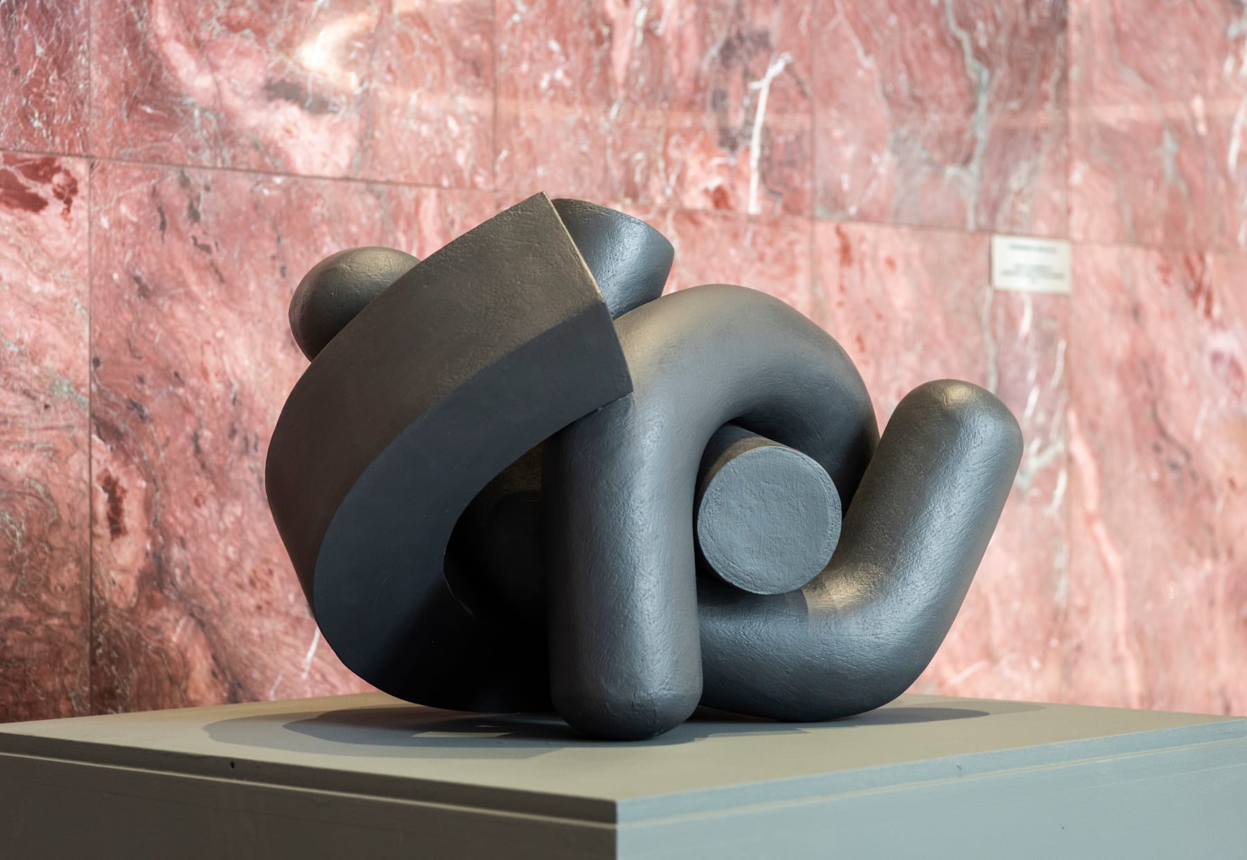 Patricia Volk, Embrace (Dark Grey), 2019