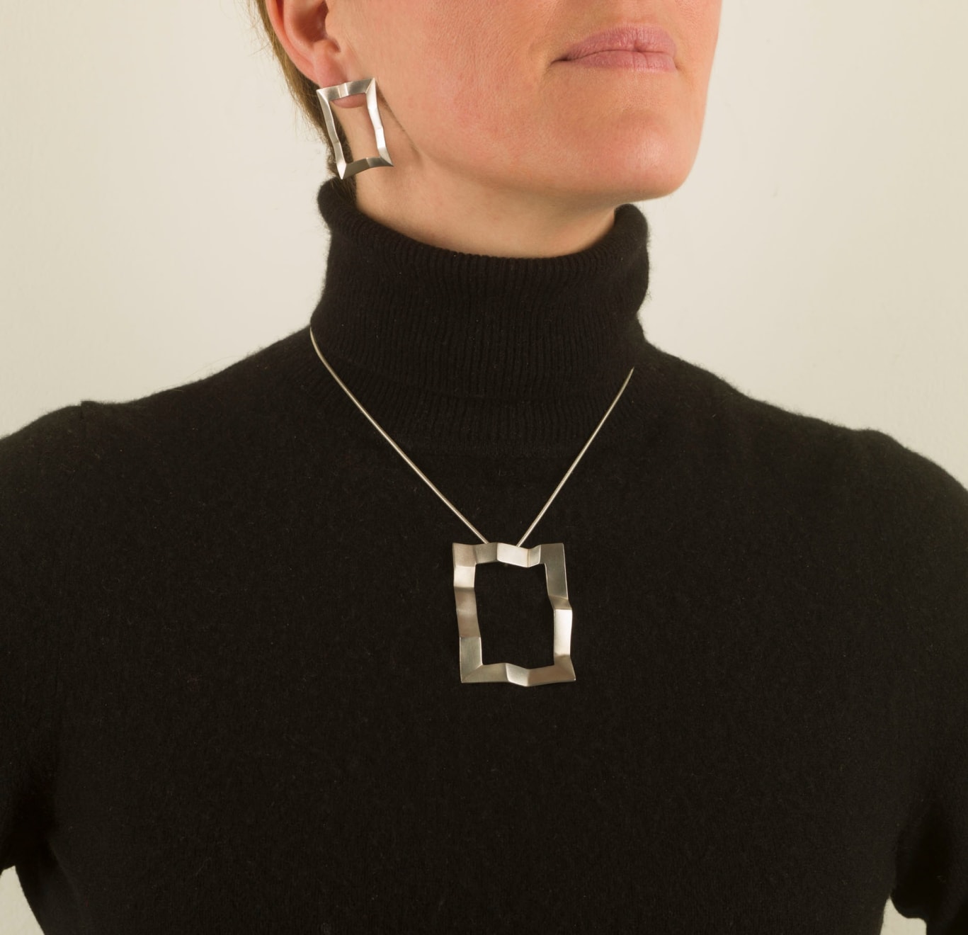 Almuth Tebbenhoff, Earrings, 2014