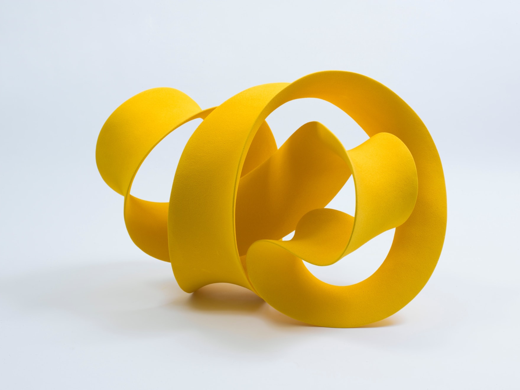 Merete Rasmussen, Yellow Continuous Form, 2021