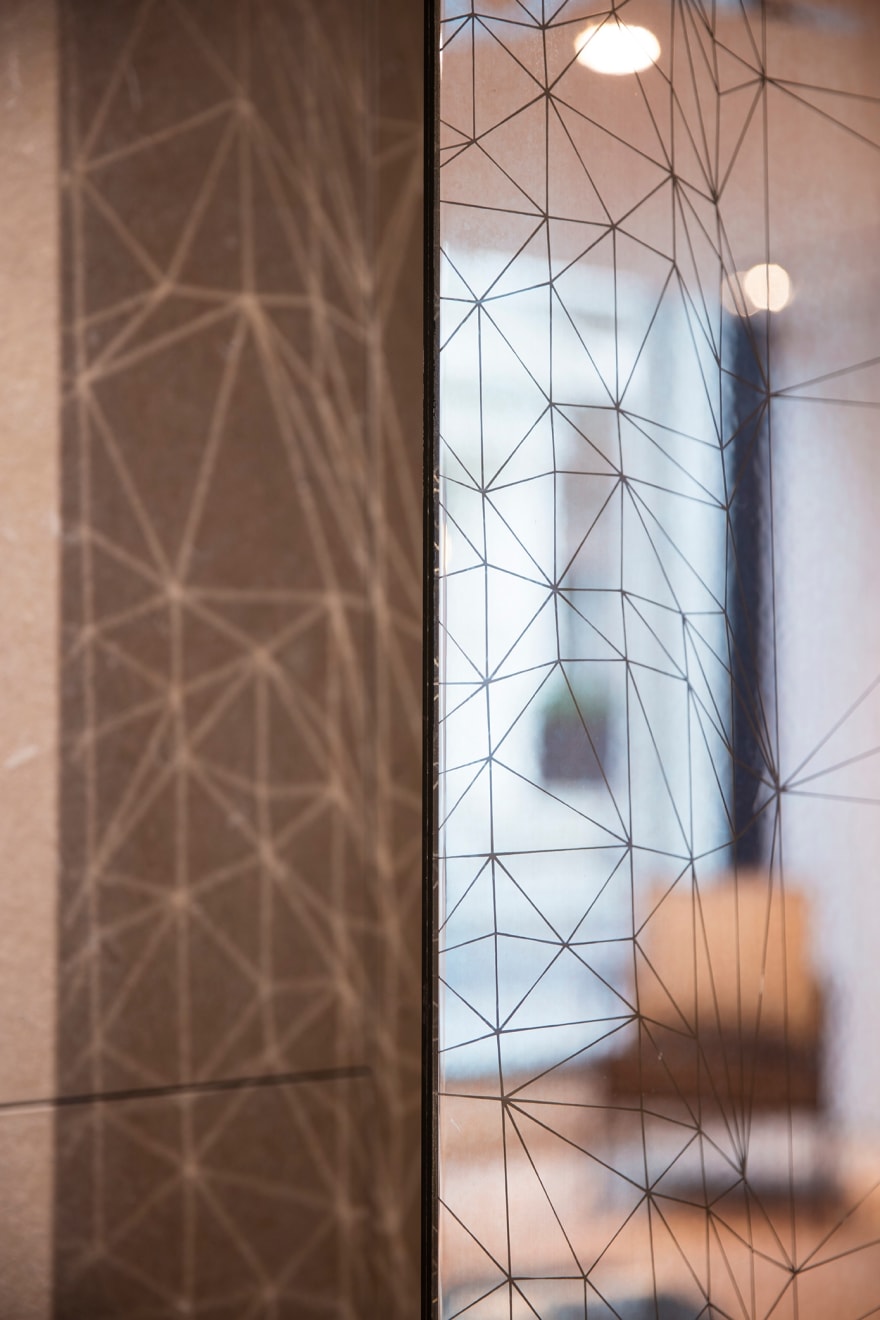 Paula Crown, Infinity Mirror 3 Panel, 2015