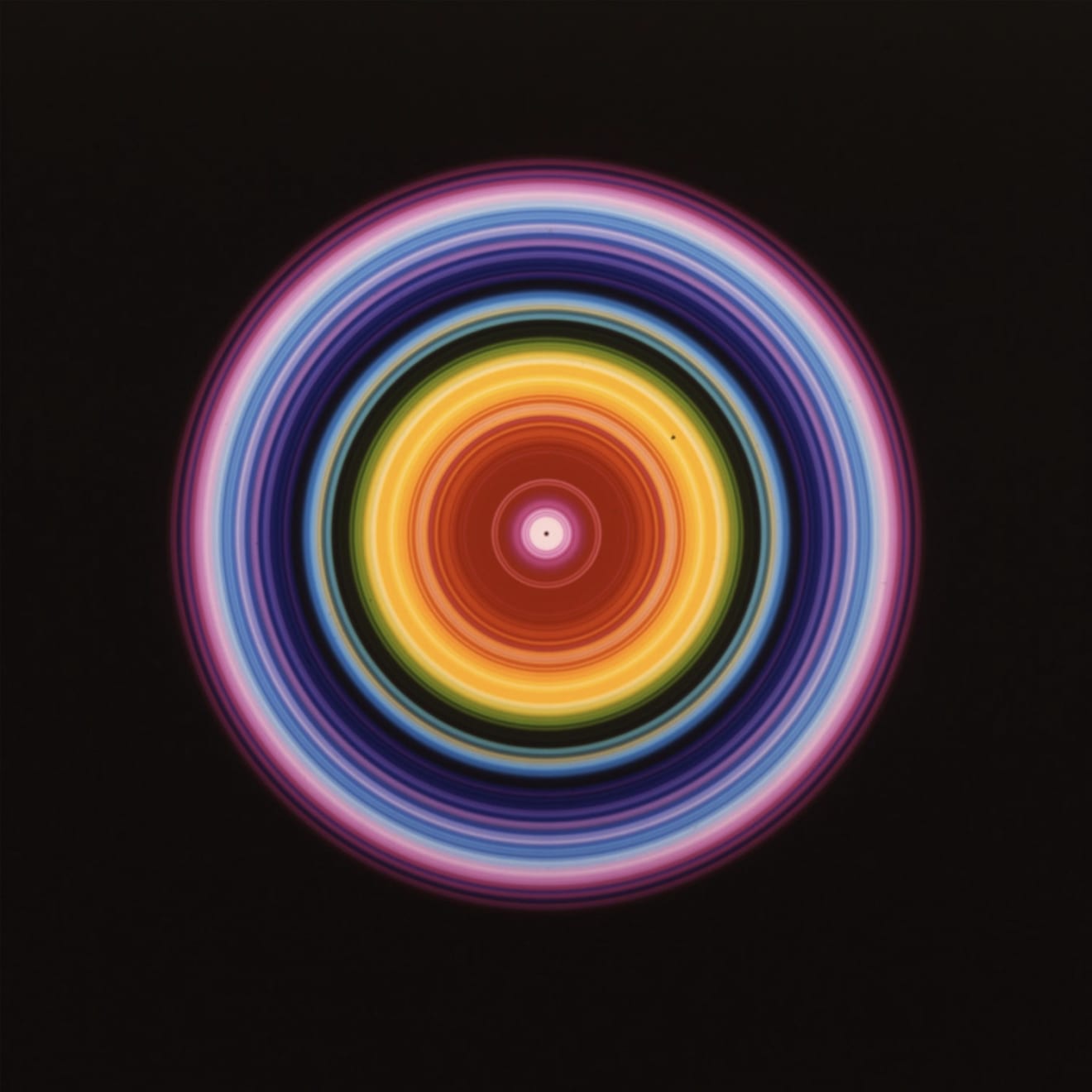 Rob and Nick Carter, Small Spectrum Circle V, 2004