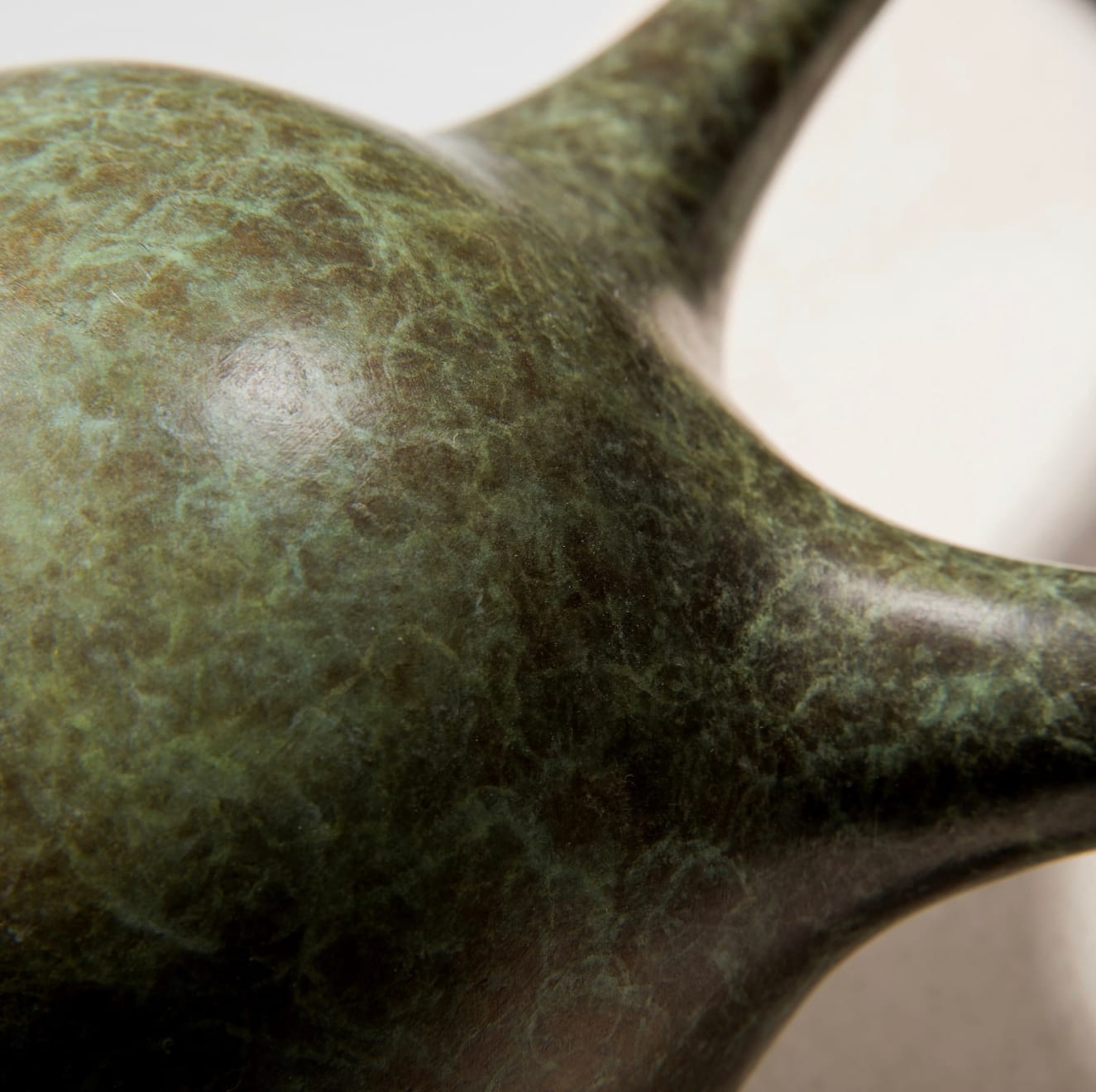 Vivienne Foley (Ceramics & Bronze), Wishbone, 2013