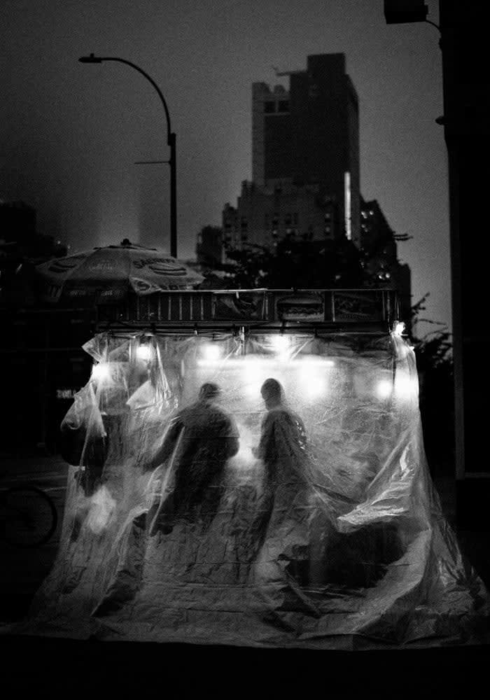 PHIL PENMAN, Hot Dog Vendor, New York, 2023