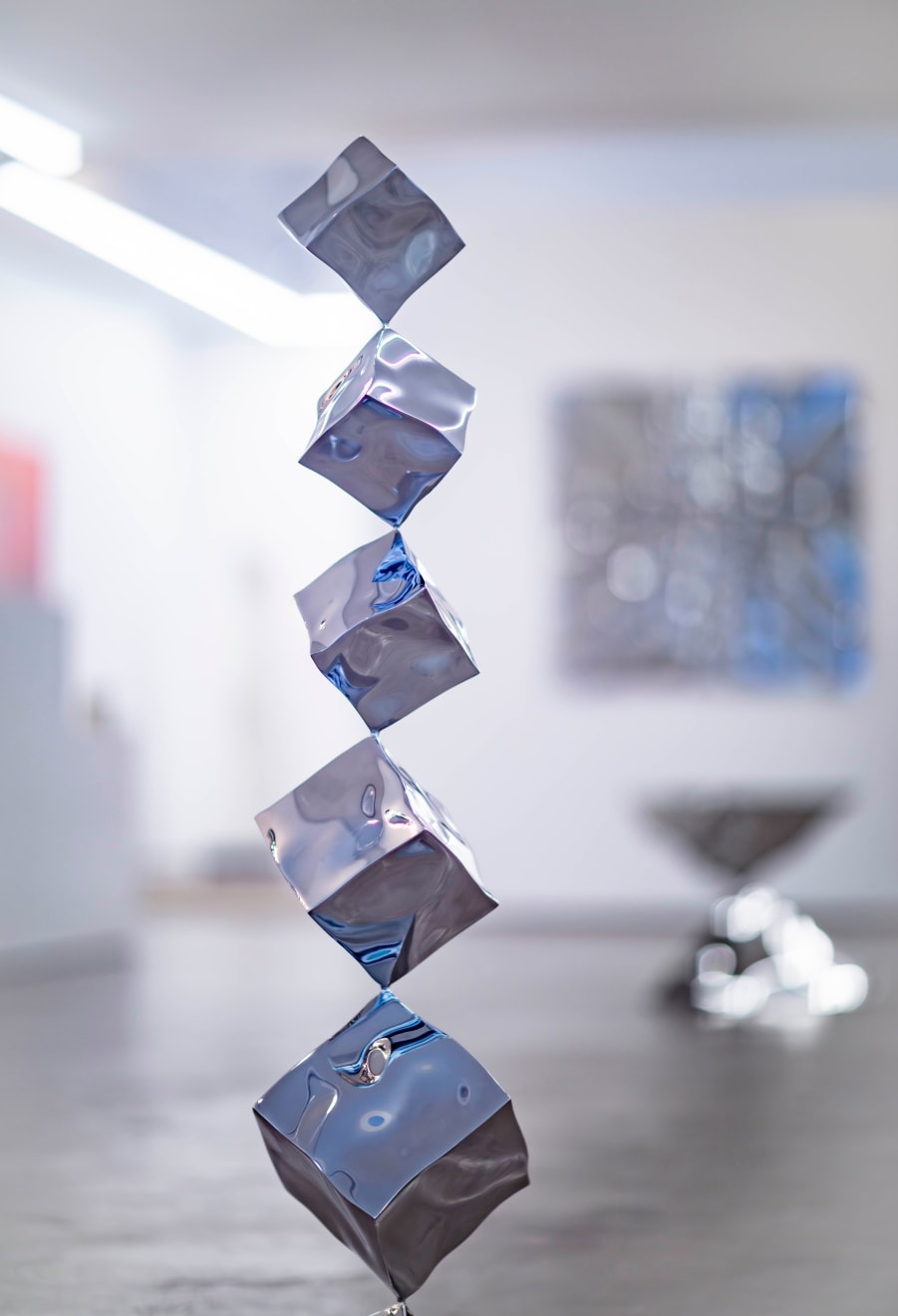 Rado Kirov, Balancing Cubes, 2023