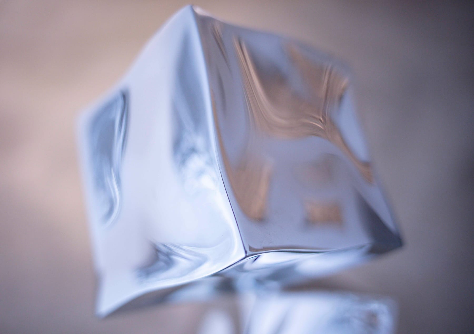 Rado Kirov, Balancing Cubes, 2023