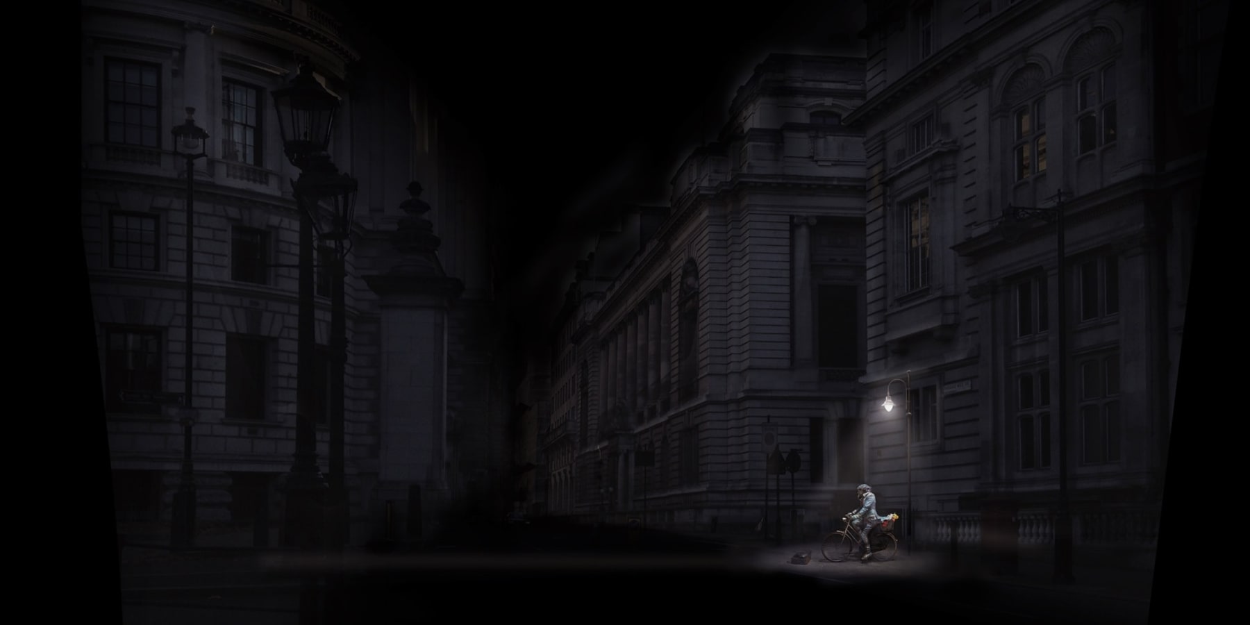 Sarah Choo Jing, puddles in the city - manon bycicle, 2014