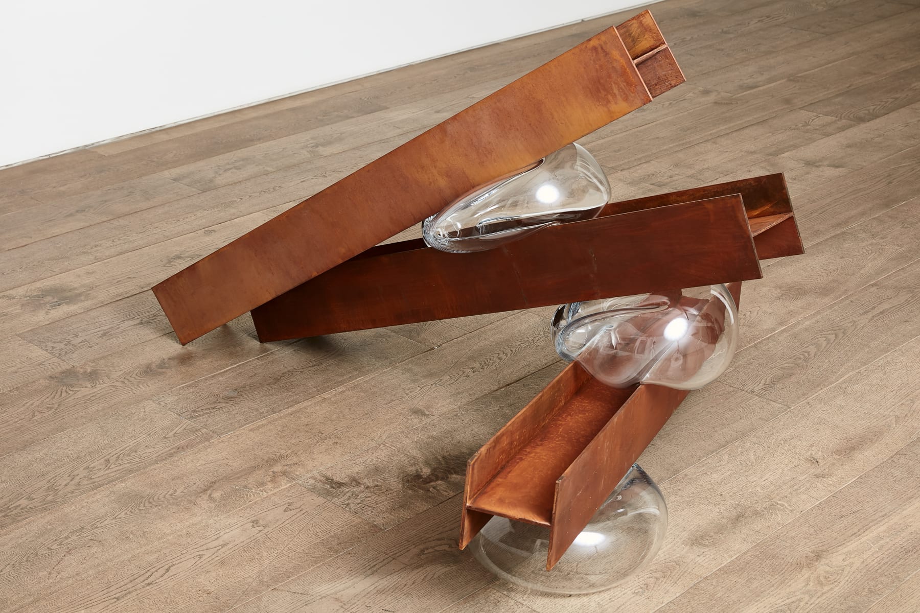 Túlio Pinto, Complicity # 14, 2017