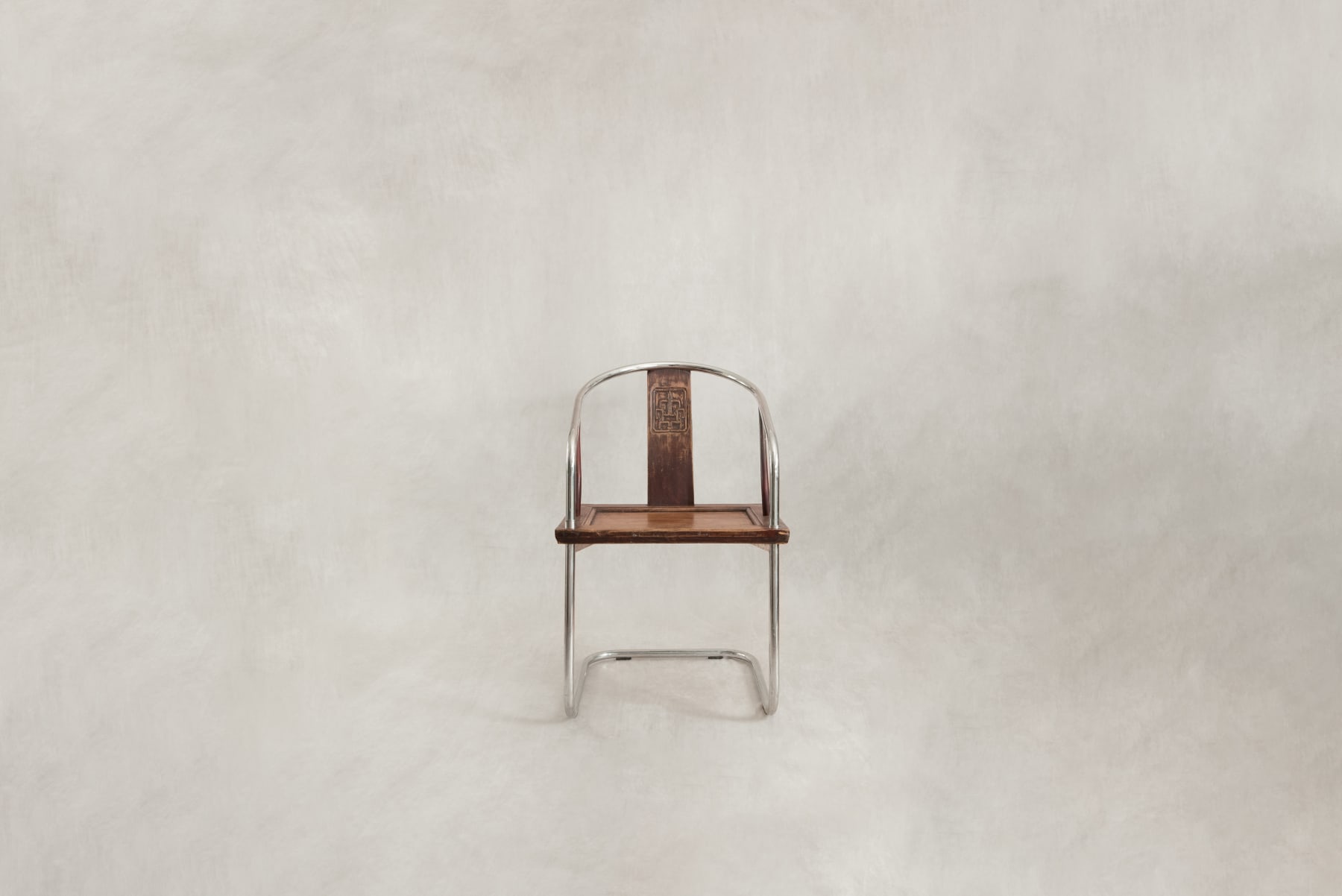 orme cinesi, Horseshoe Round Back Armchair, 2012