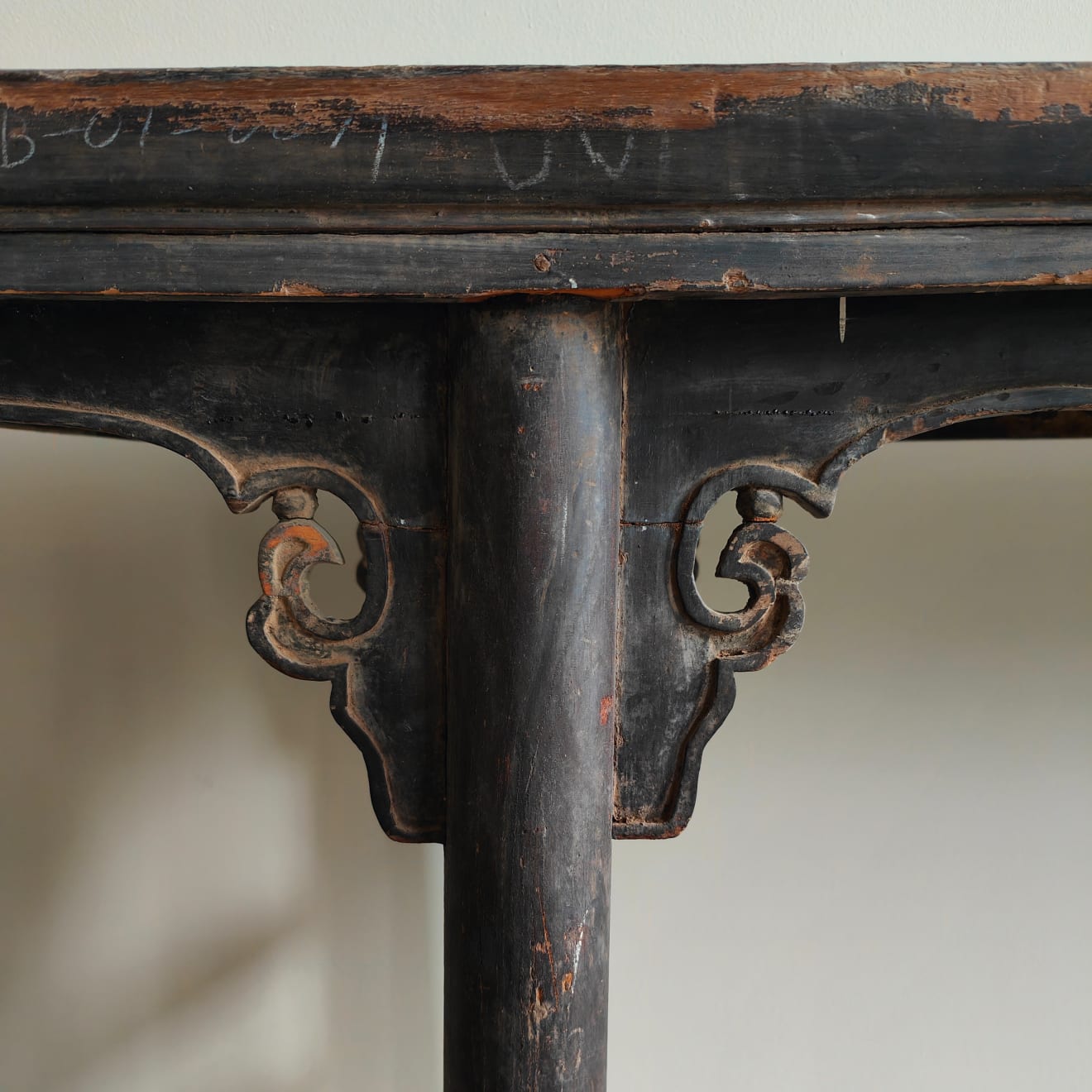 Chinese Antique, Altar Table - Solid Plank Top, Hubei Province, Early 19th Century