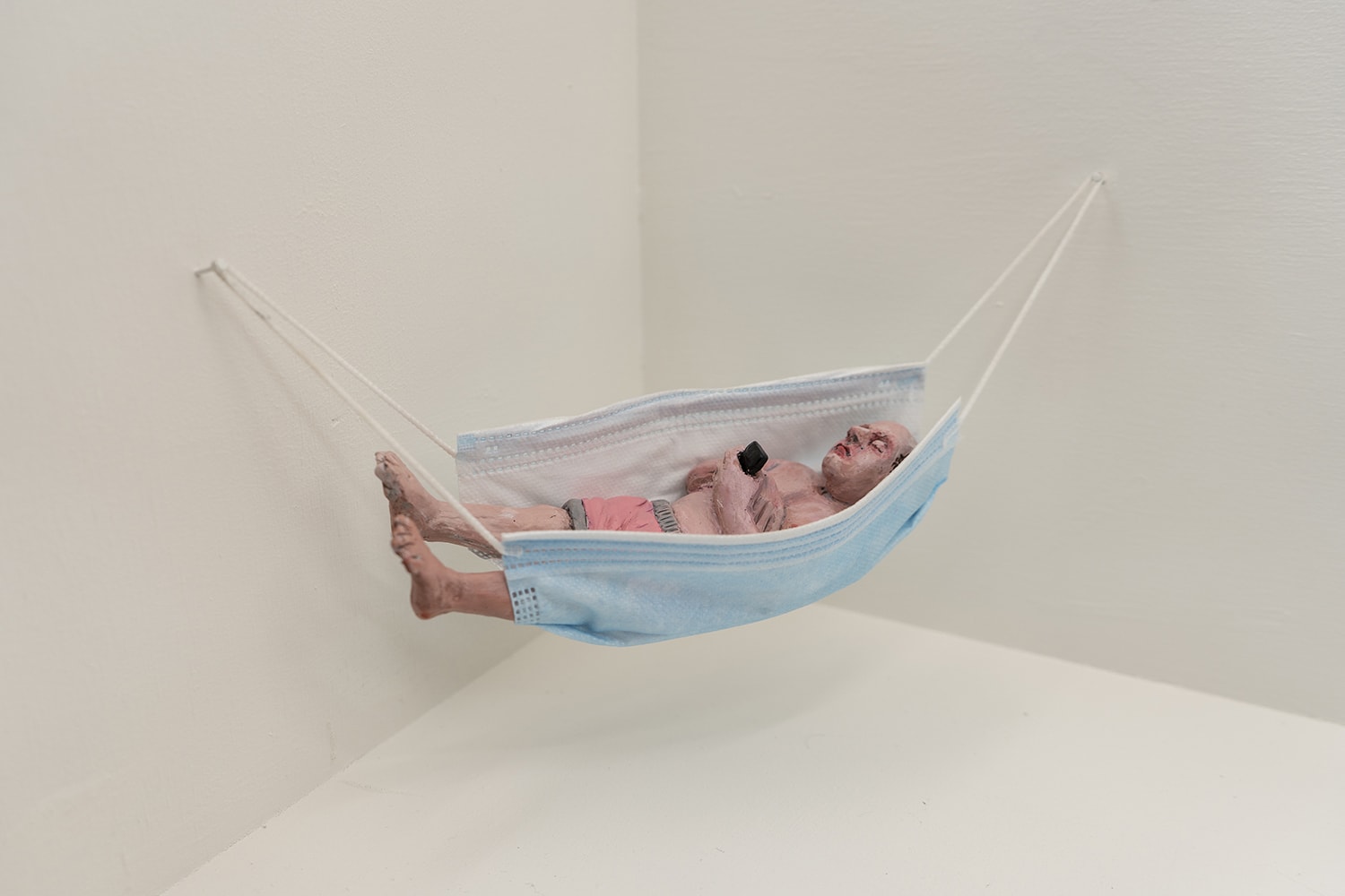 Isaac Cordal, Epicurean I-VII , 2020