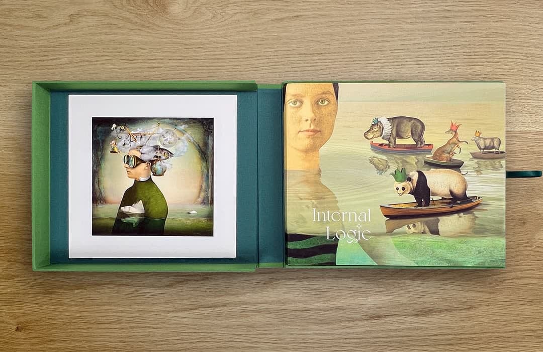 Maggie Taylor, Internal Logic