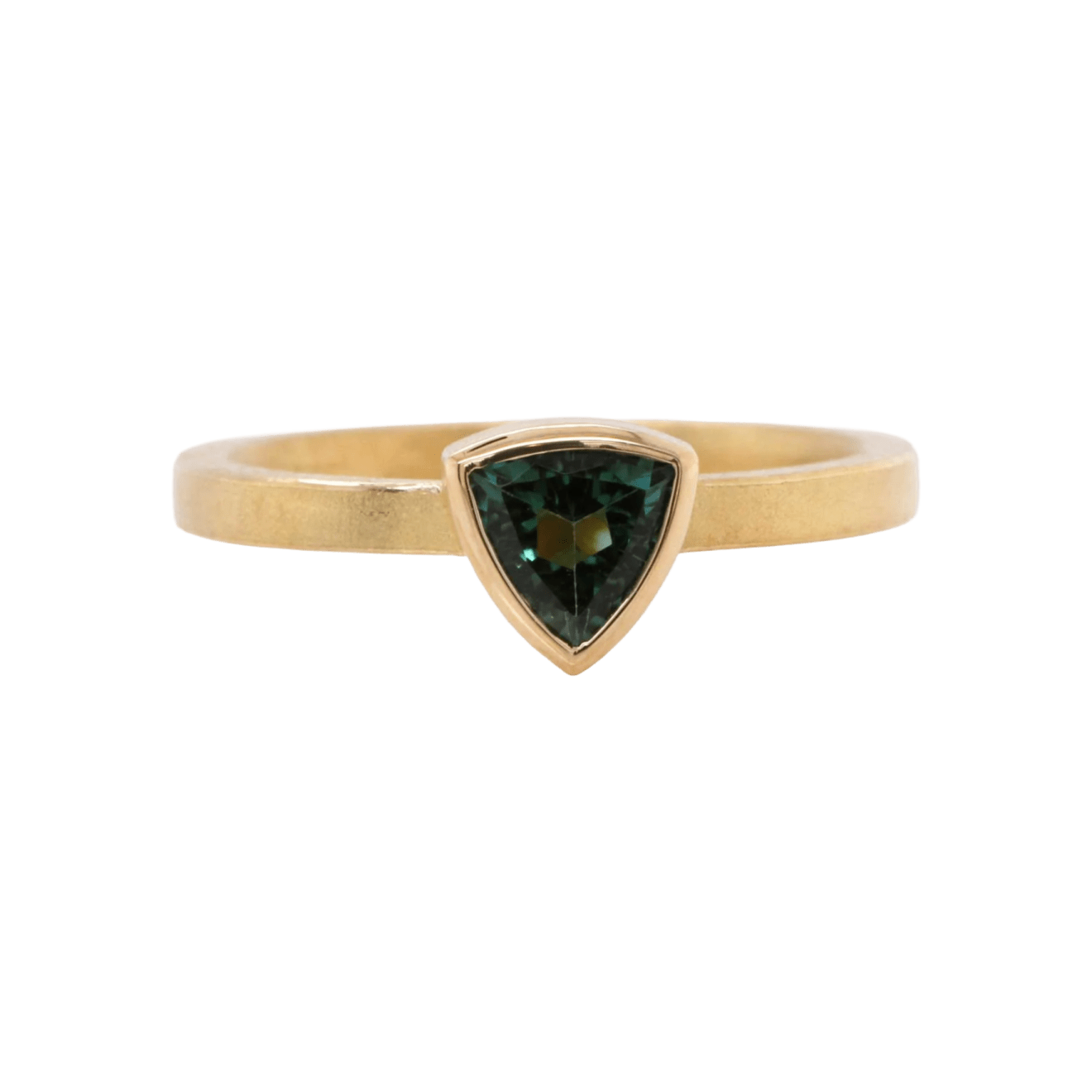 18k yellow gold and green tourmaline ring by Fringe Gallery studio jeweler Barbara Heinrich