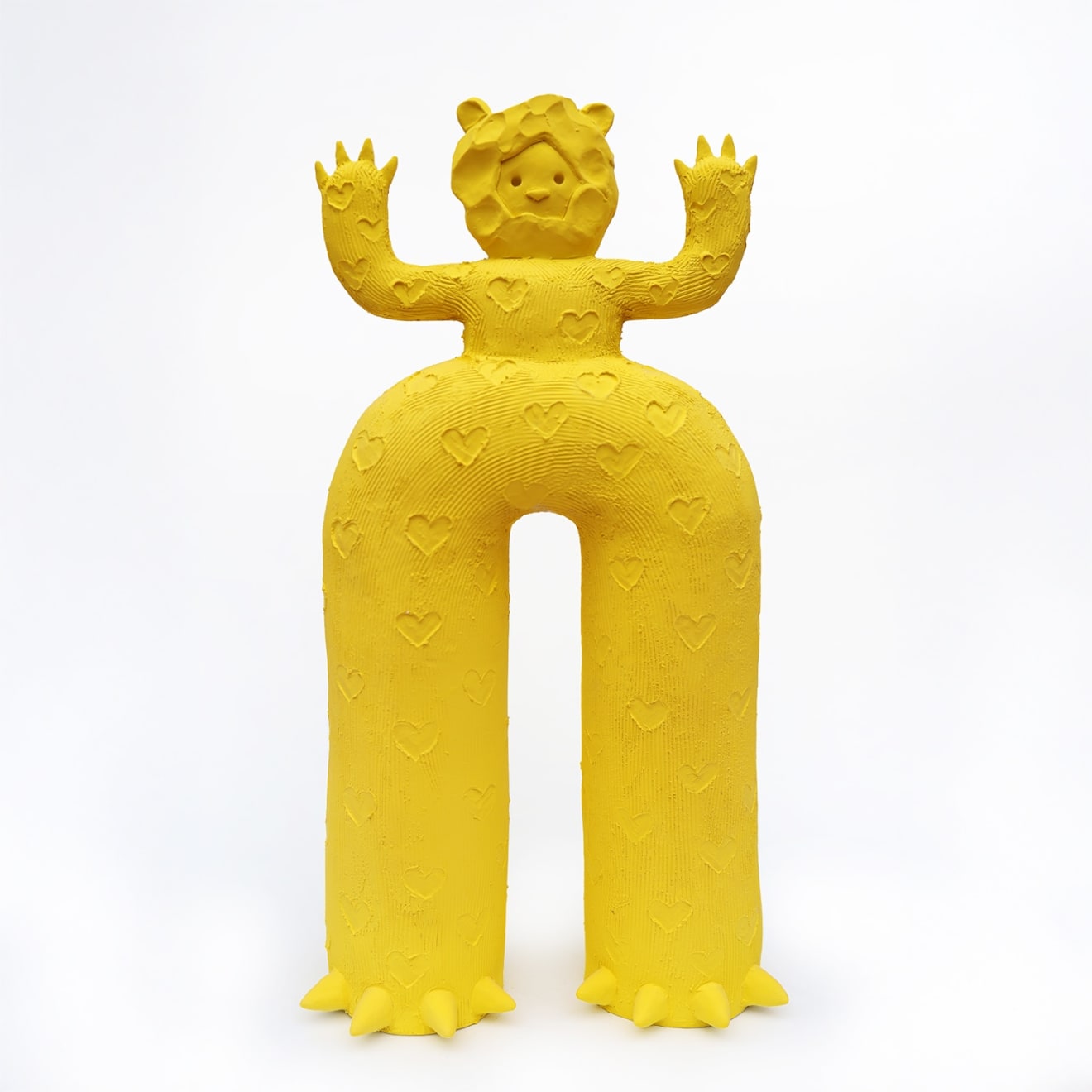 Austyn Taylor sculpture of yellow lion