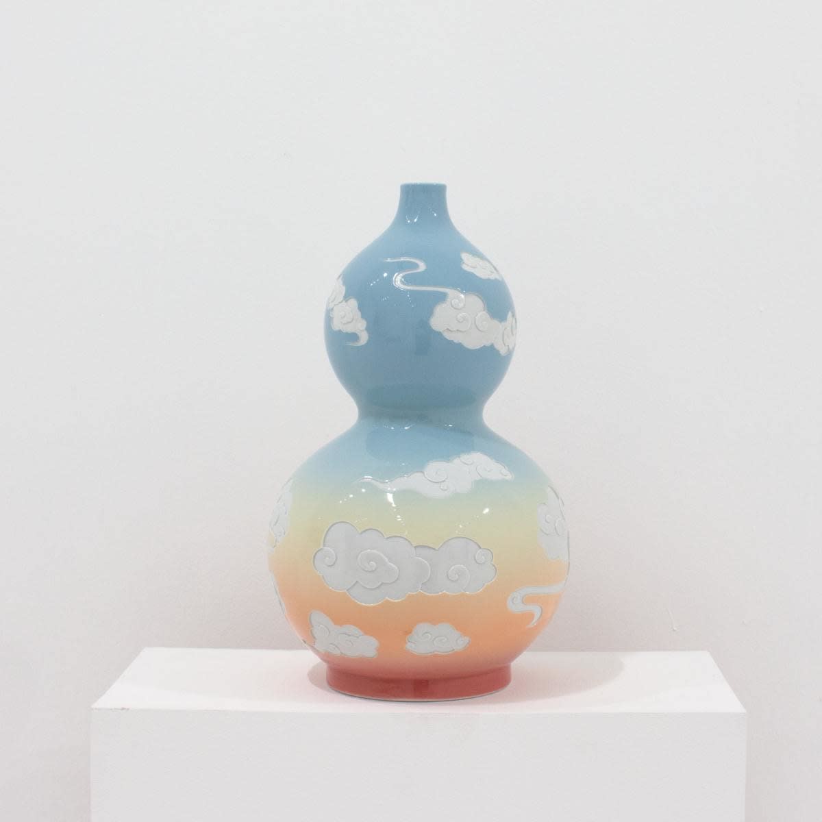 Hedy Yang, Xiangyun Vase #3, 2025