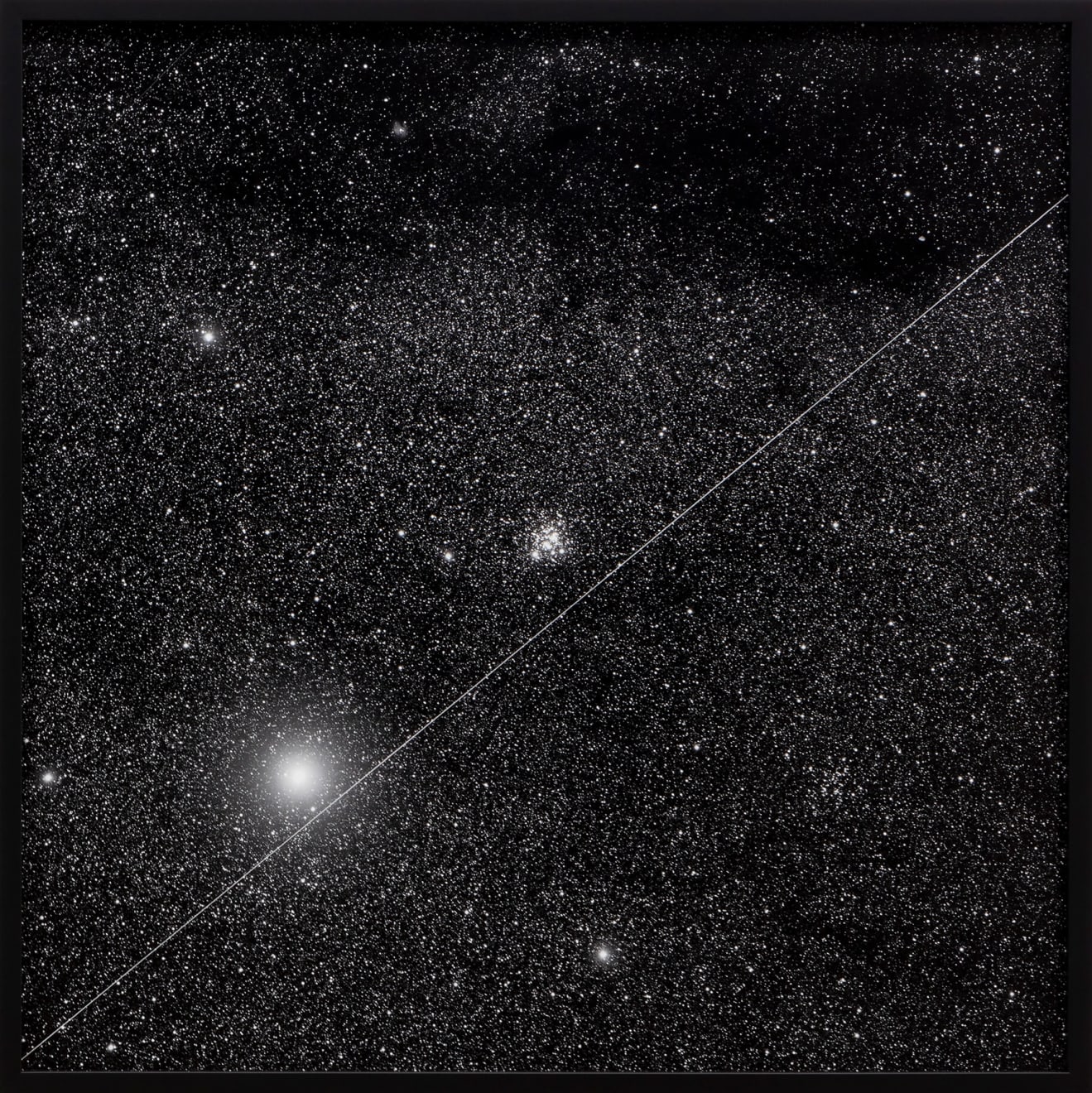 Haines & Hinterding, Lichen and Stars 2 (Faulconbridge / NGC4755 Jewel Box Star Cluster), 2021