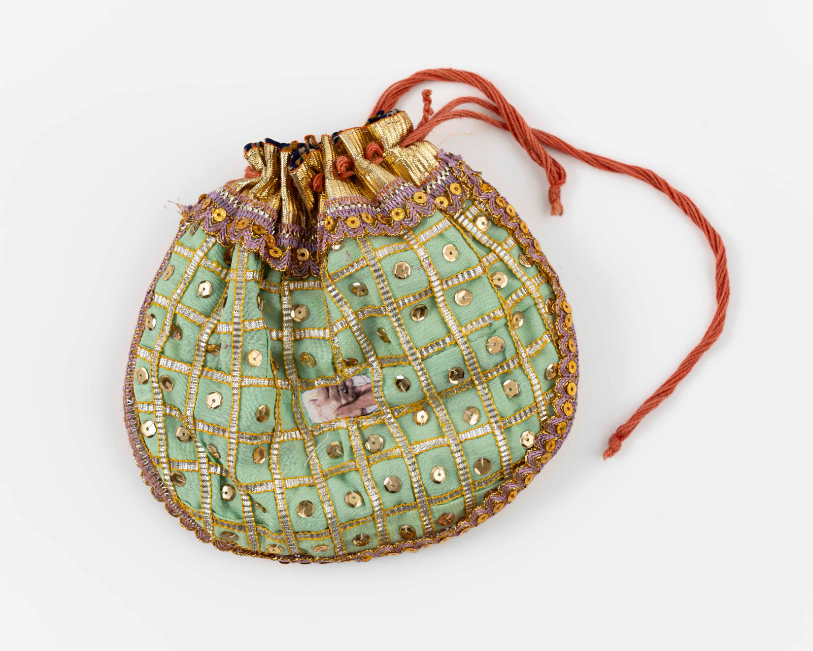 Rah Naqvi, weighed is your care on my broken wrists (study 3), 2025