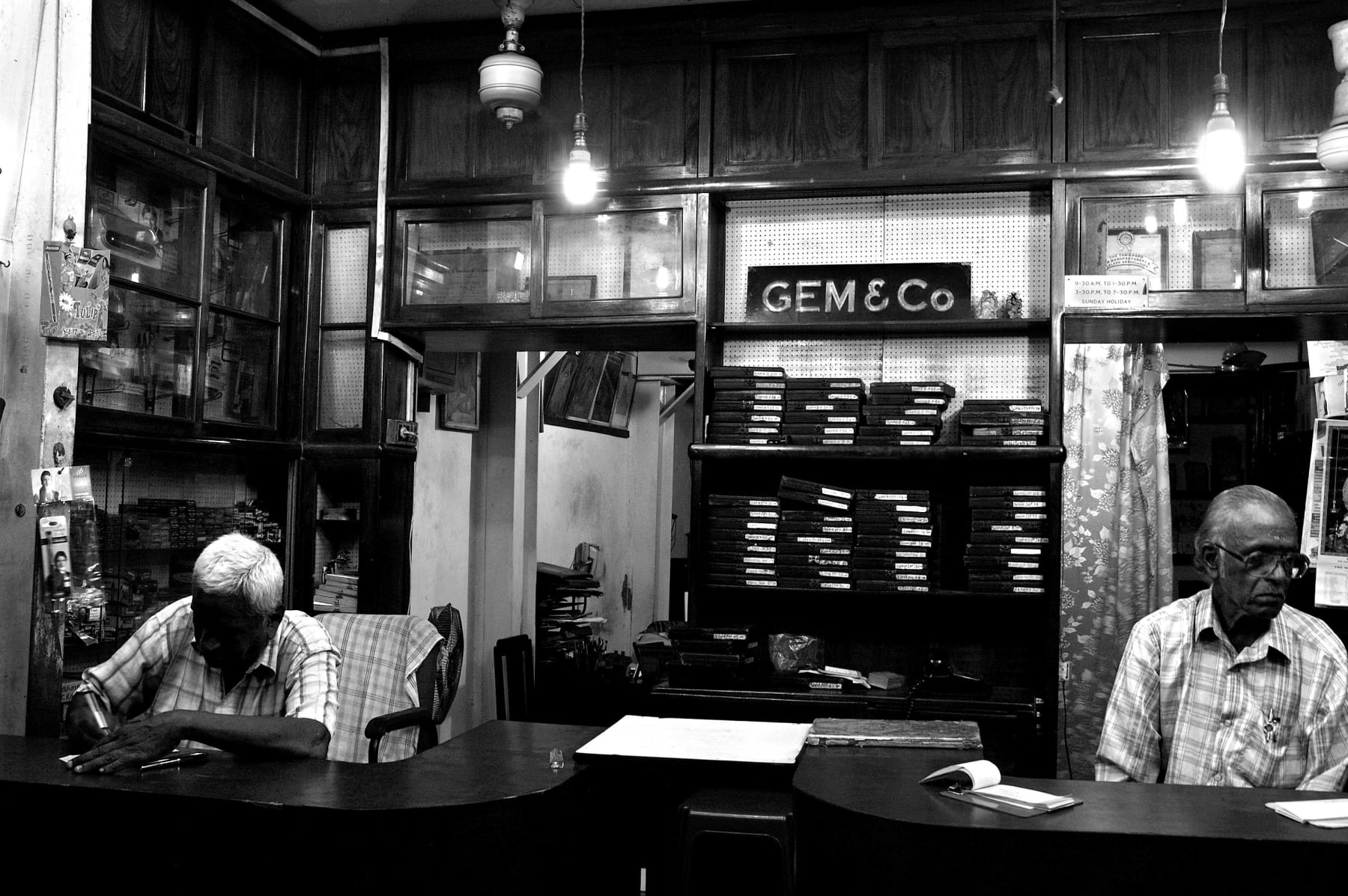 Clare Arni, Gem & Co Pen Specialists, 2008