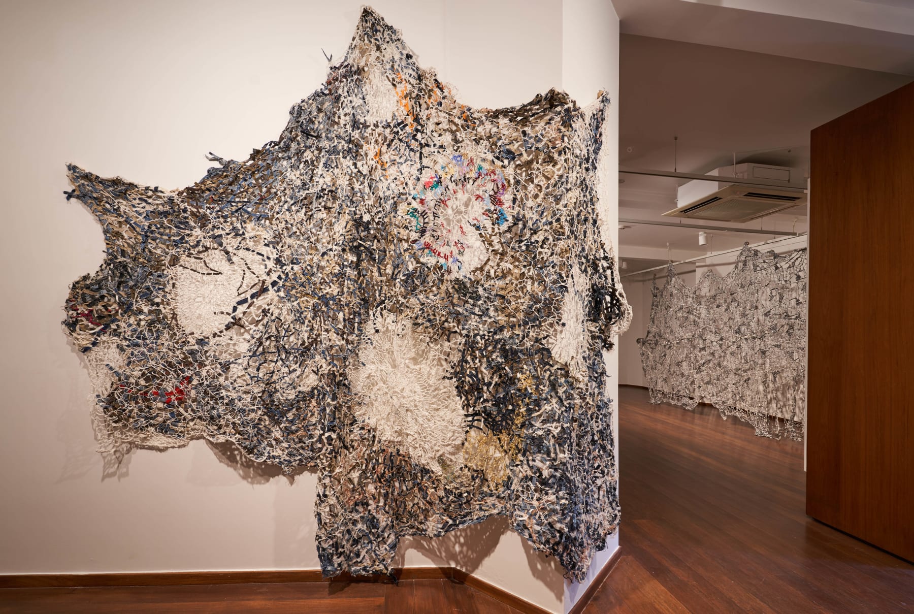 Boshudhara Mukherjee, pentagrams white, 2020
