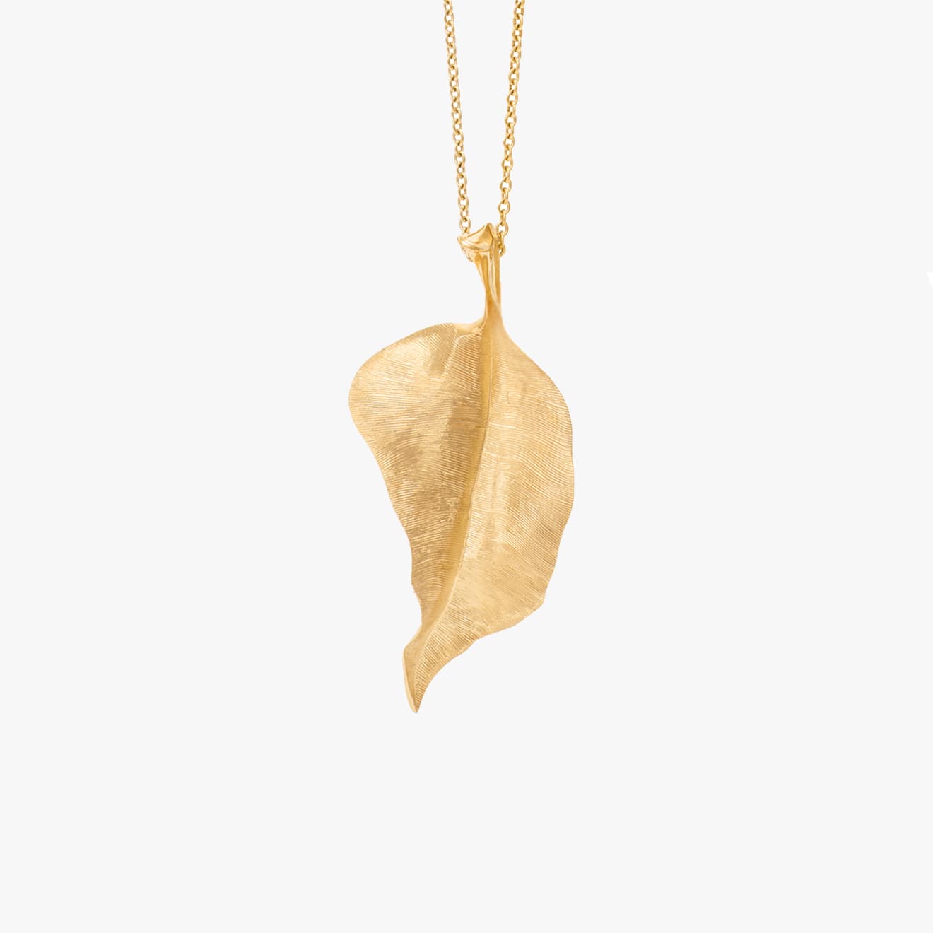 Ole Lynggaard Copenhagen, Large leaf pendant