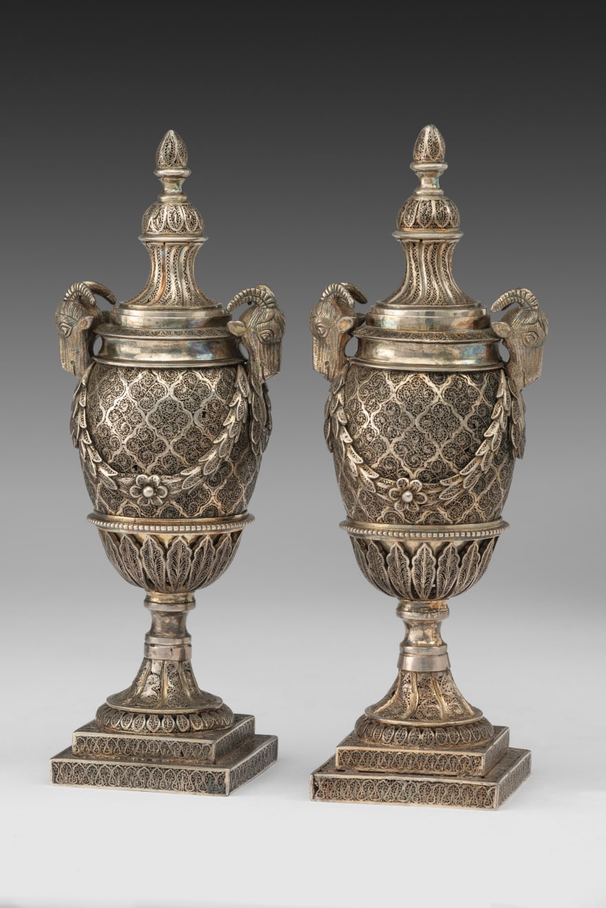 Pair of Anglo-Indian Filigree Silver Cassolettes after the model by Matthew Boulton