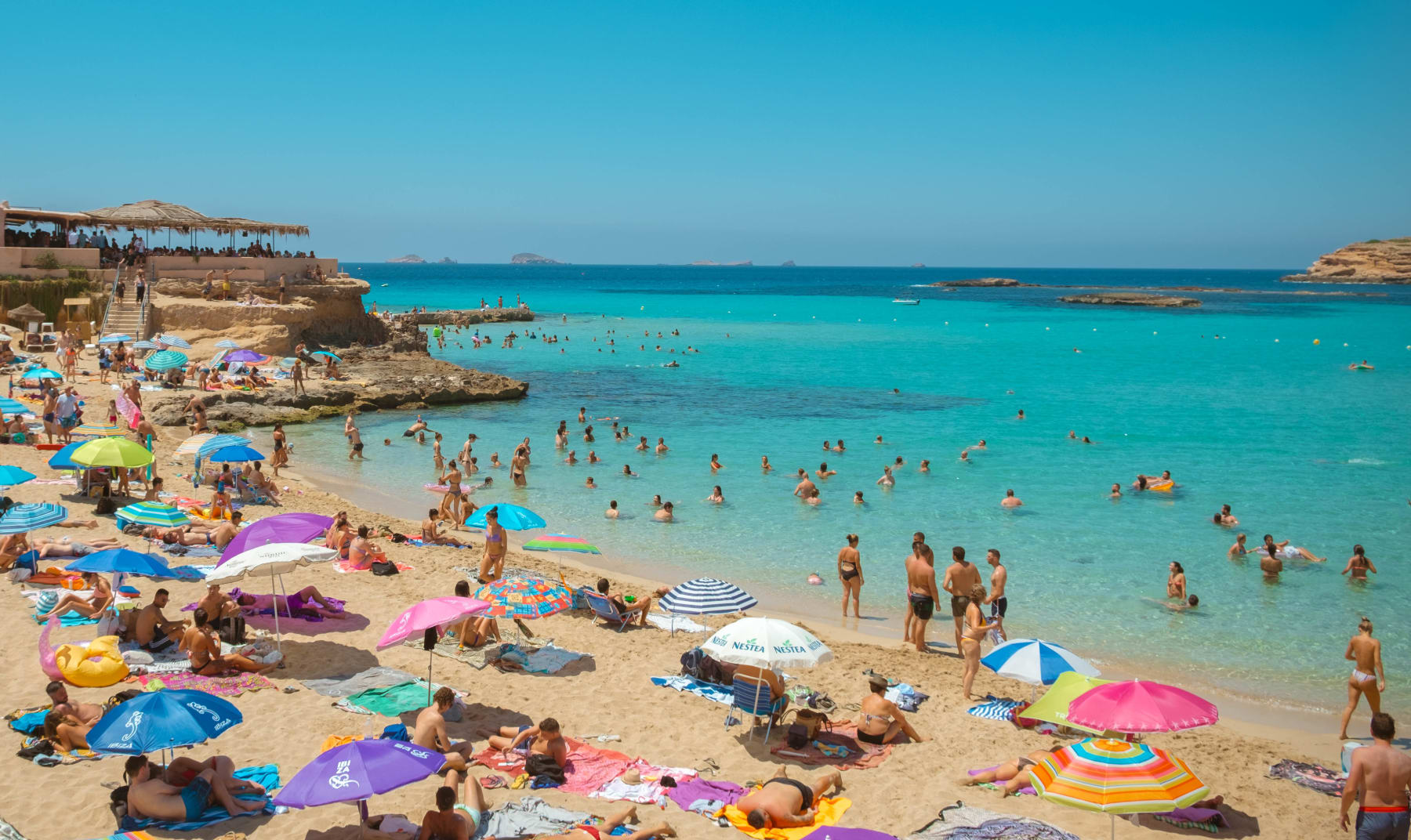 Sara McKinnon, Afternoon delight - small, 2022