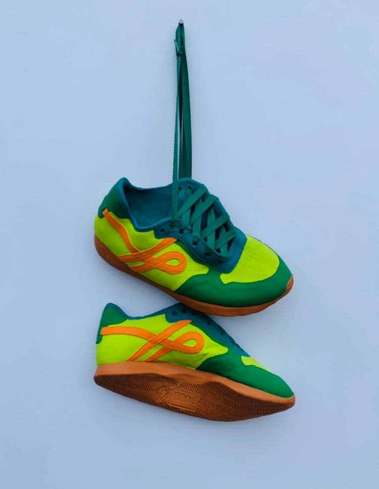 Laerte Ramos, GREEN OUS (Anti-Derrapante series), 2022