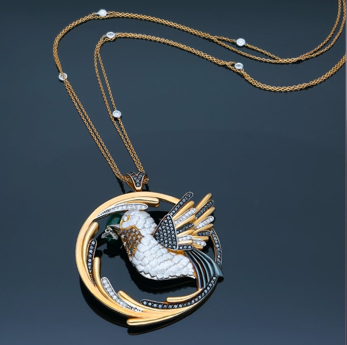 Terzihan, Kameleona: The Emerald Hummingbird Medallion Limited Edition
