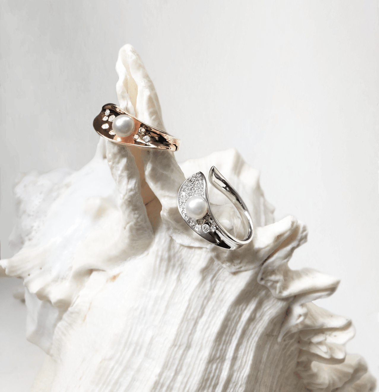 Simone, Jouer: Ocean Surf Ring