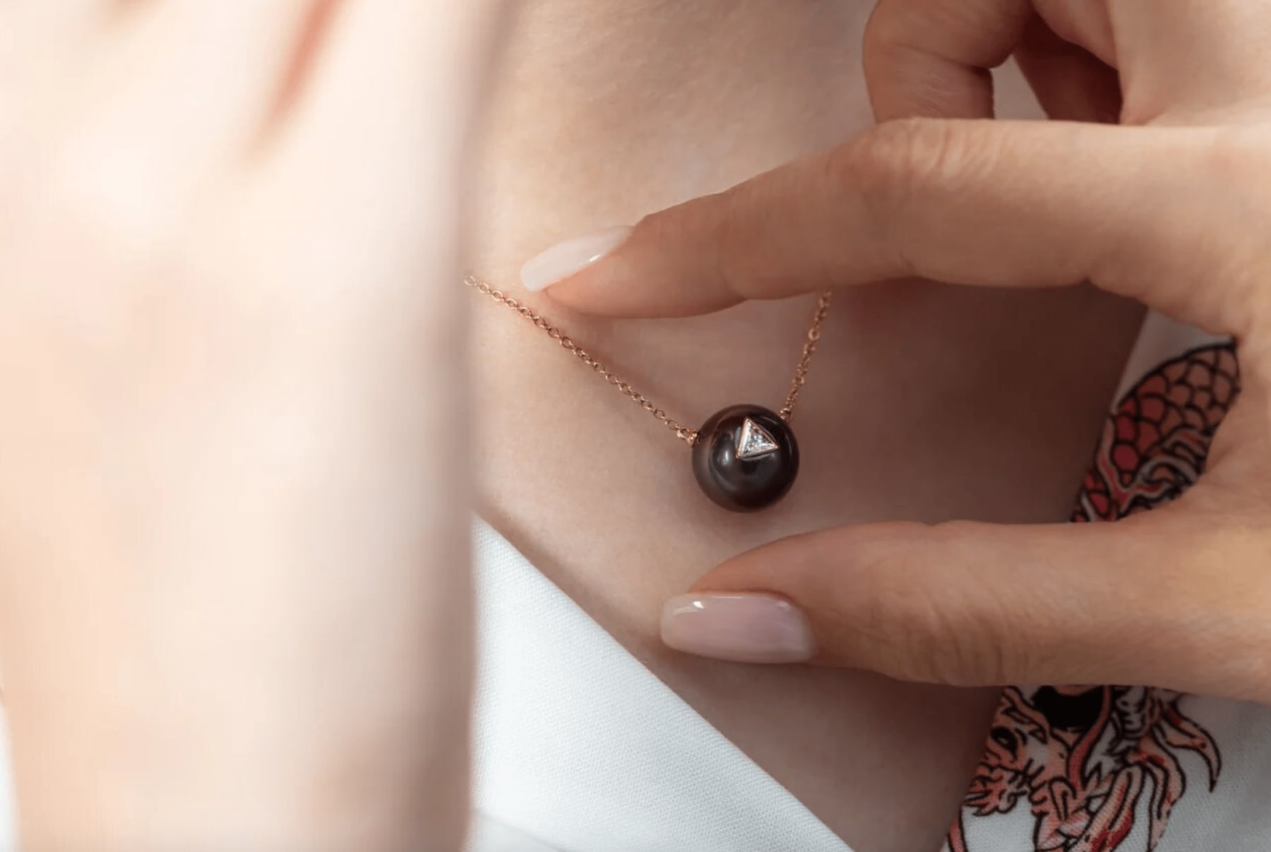 Maya, Cosmic: Maia star rose gold pendant