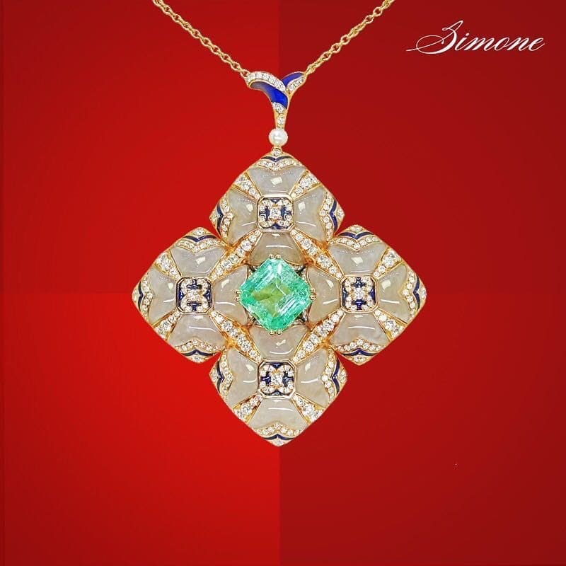 Simone, Romance Du Art Nouveau: La Sagrada