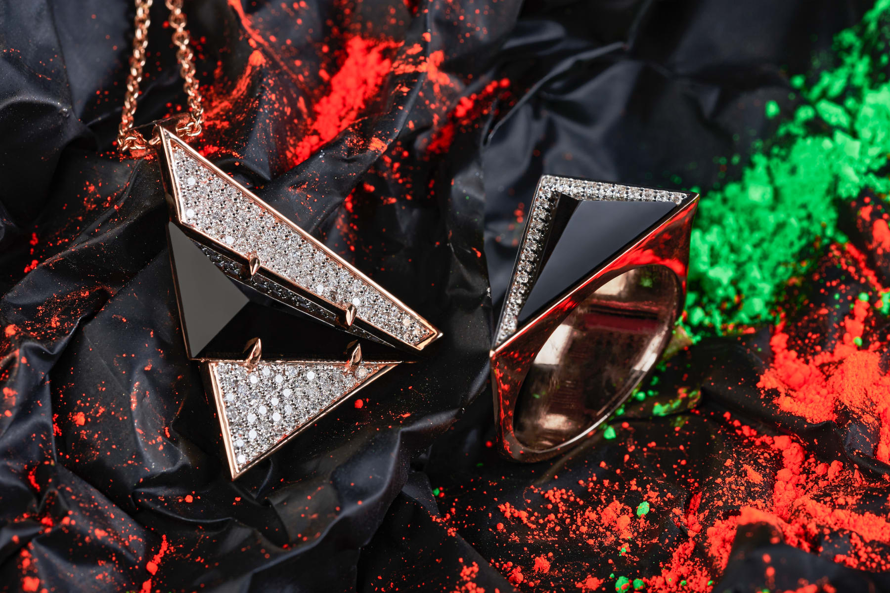 Terzihan, Neutra: Aztec Pendant w/Black Onyx